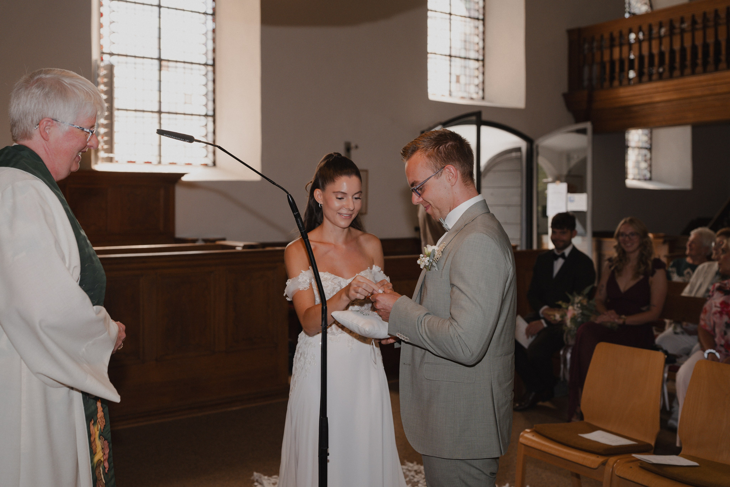 Eileen & Kevin I Herdecke. Hochzeitsfotografin Bochum | Halyna Reiche Fotografie NRW