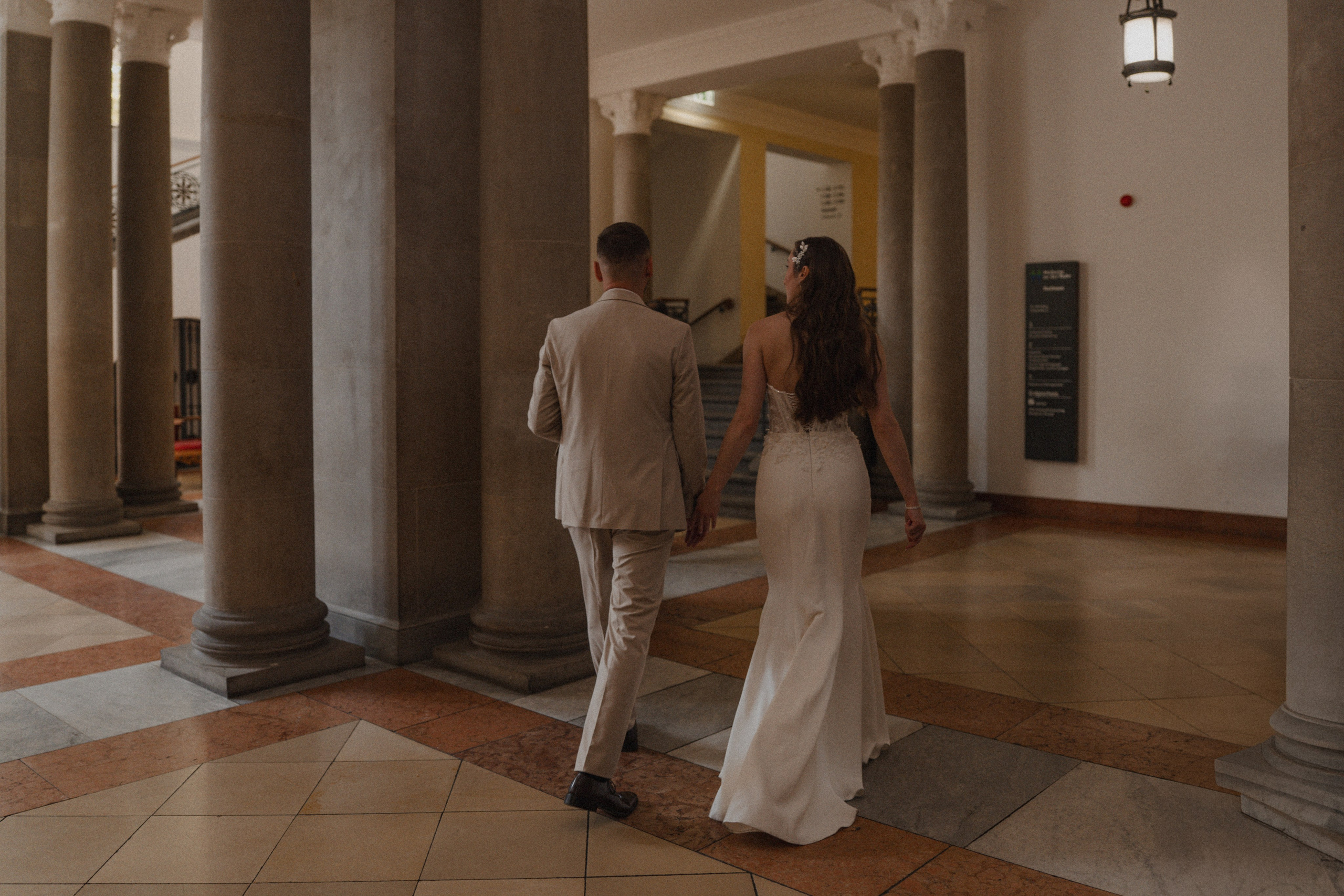 Anton & Jessica I Rathaus Mülheim an der Ruhr. Hochzeitsfotografin Bochum | Halyna Reiche Fotografie NRW