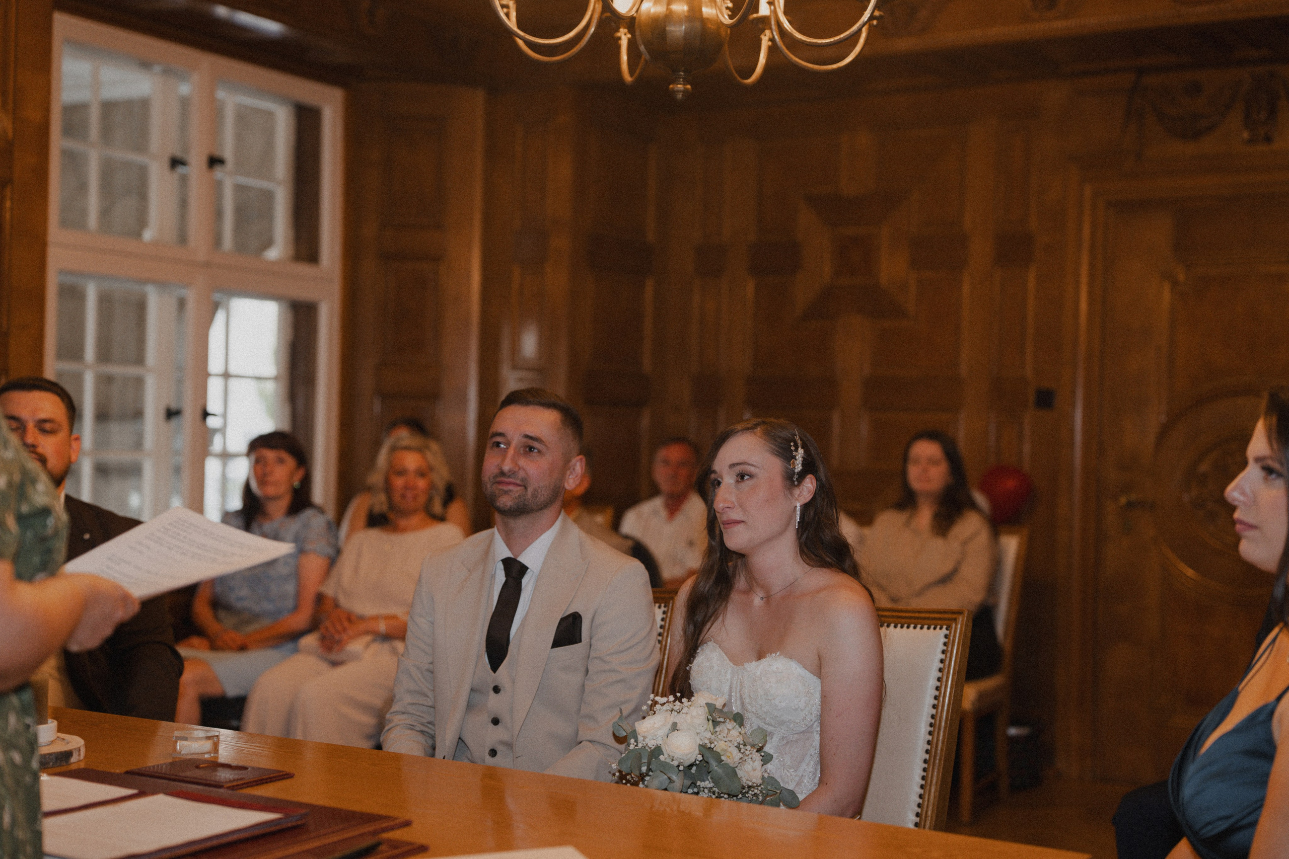 Anton & Jessica I Rathaus Mülheim an der Ruhr. Hochzeitsfotografin Bochum | Halyna Reiche Fotografie NRW