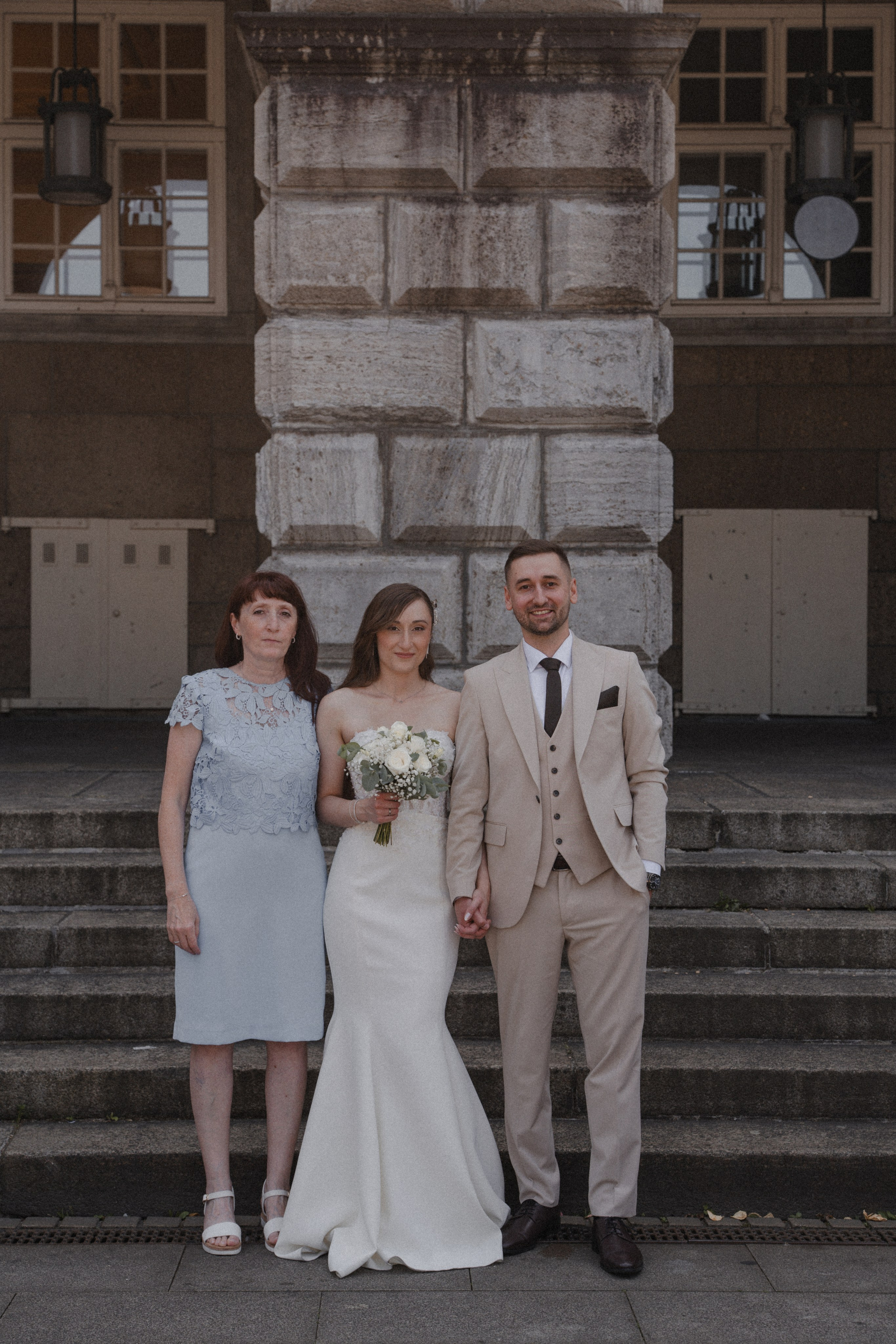 Anton & Jessica I Rathaus Mülheim an der Ruhr. Hochzeitsfotografin Bochum | Halyna Reiche Fotografie NRW