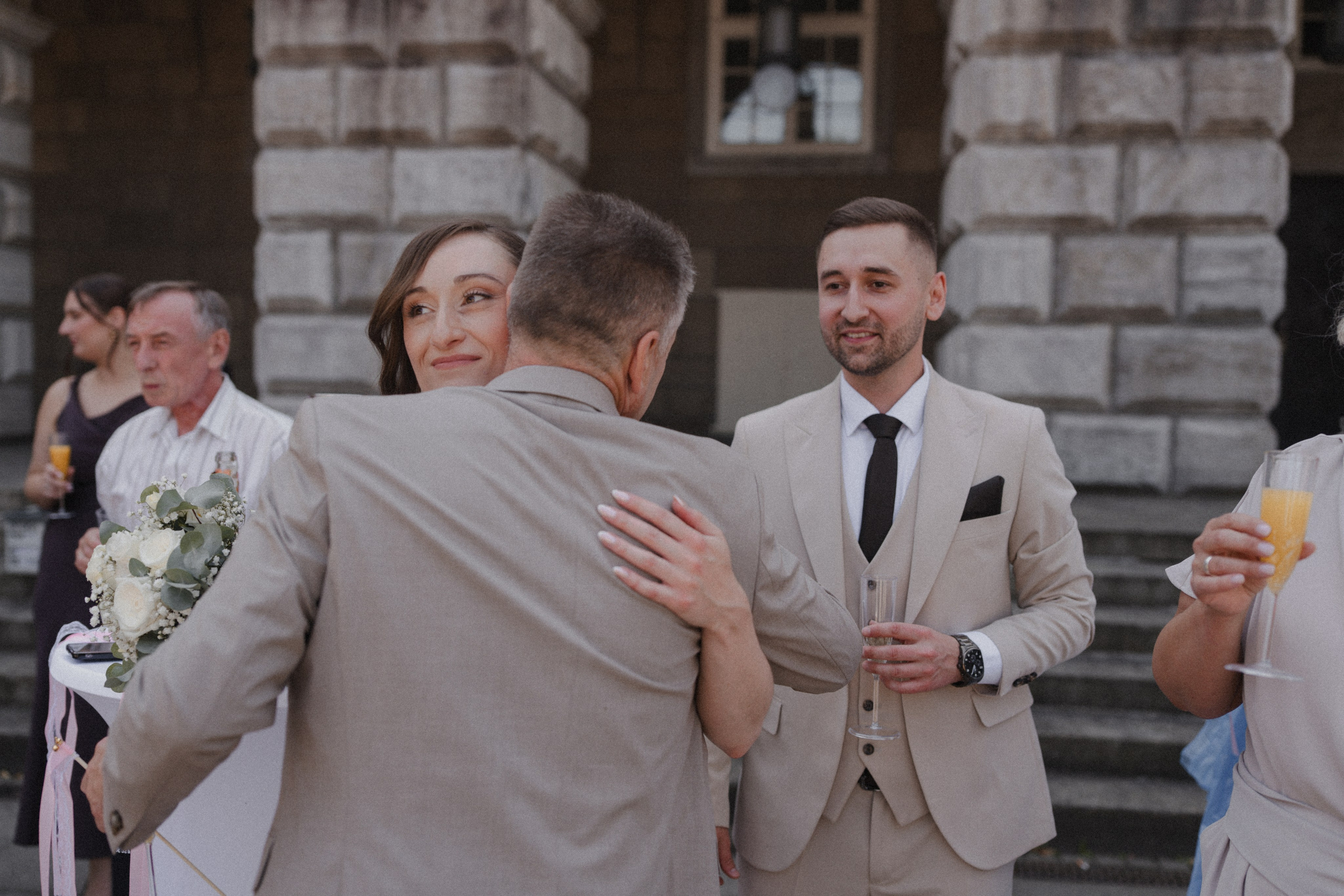 Anton & Jessica I Rathaus Mülheim an der Ruhr. Hochzeitsfotografin Bochum | Halyna Reiche Fotografie NRW