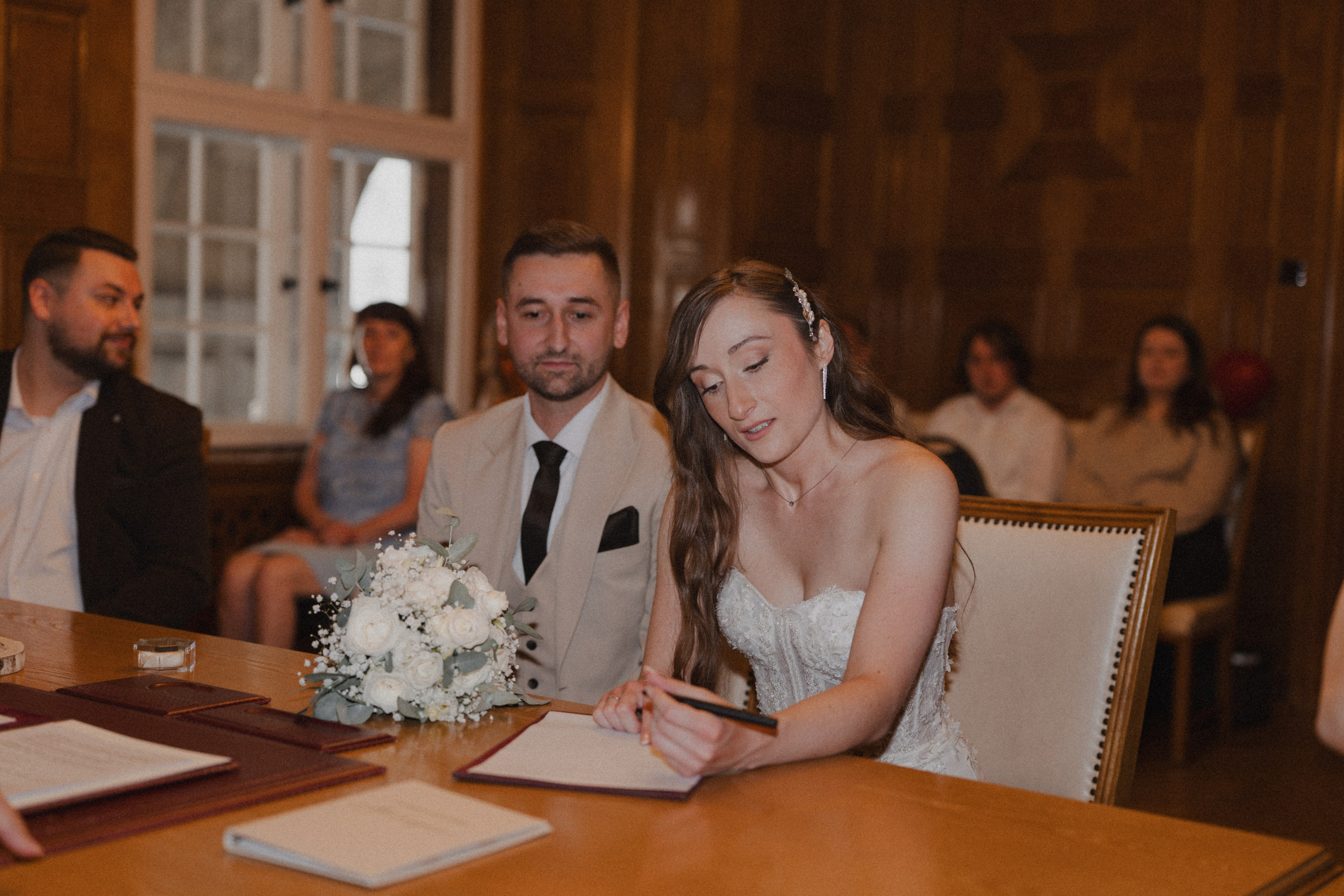 Anton & Jessica I Rathaus Mülheim an der Ruhr. Hochzeitsfotografin Bochum | Halyna Reiche Fotografie NRW