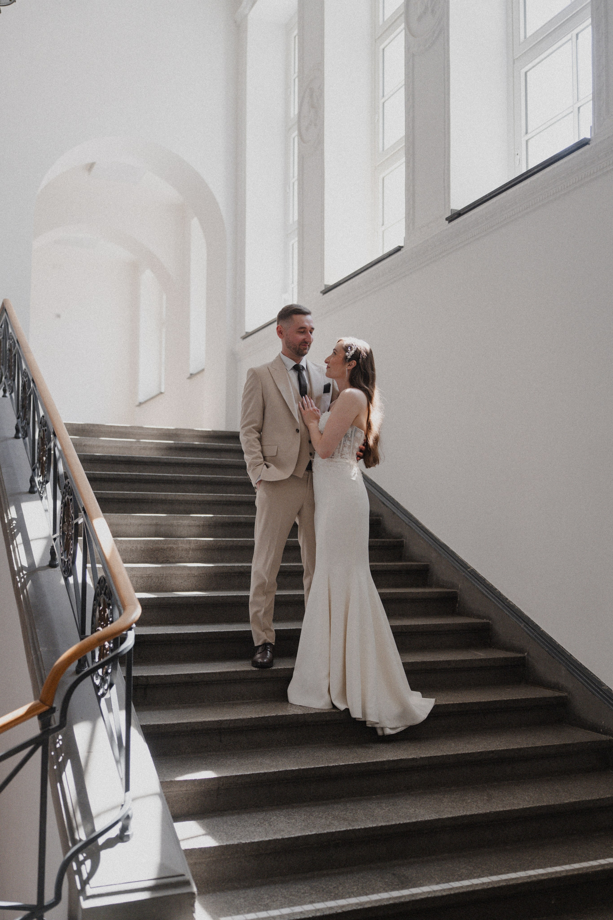 Anton & Jessica I Rathaus Mülheim an der Ruhr. Hochzeitsfotografin Bochum | Halyna Reiche Fotografie NRW