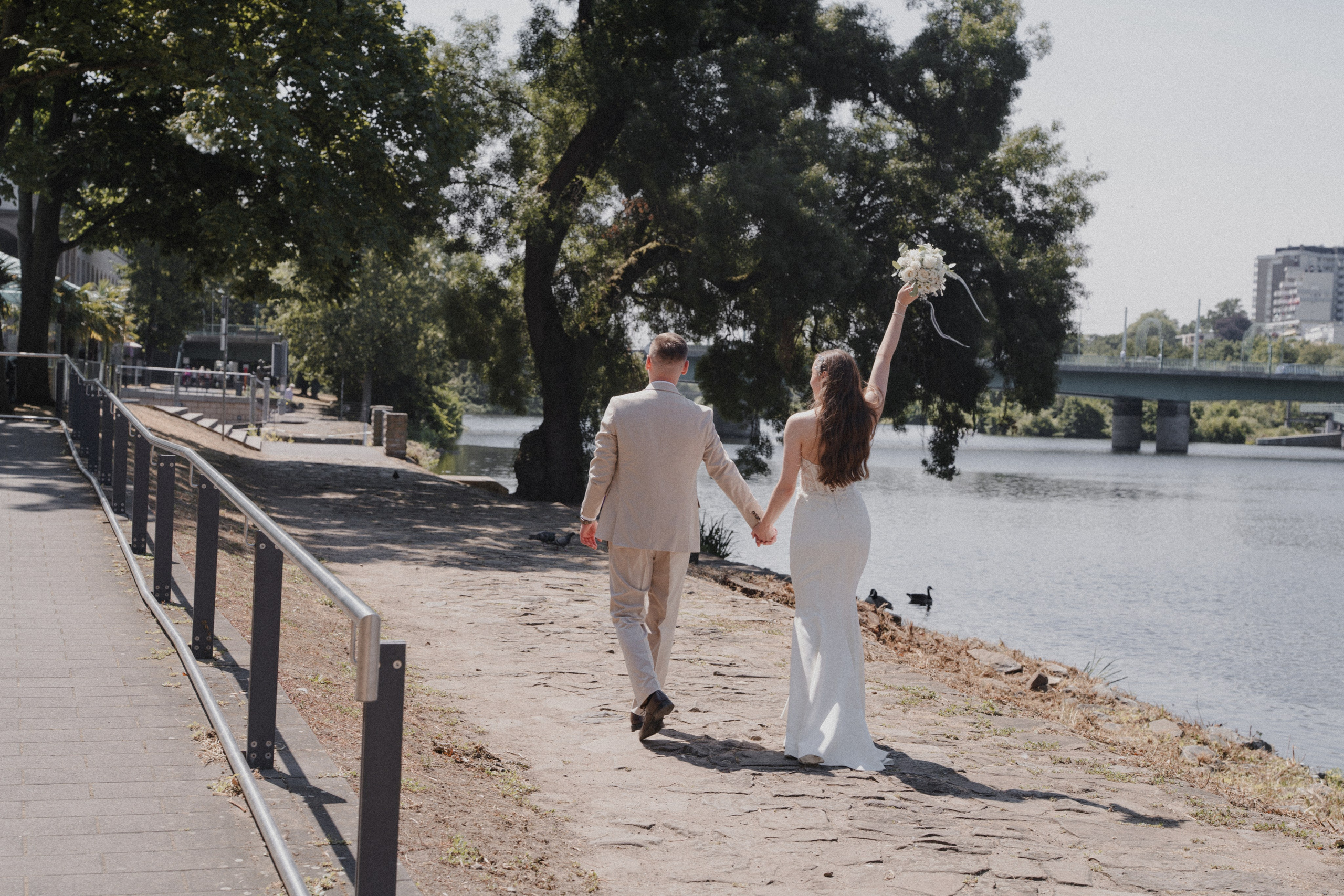 Anton & Jessica I Rathaus Mülheim an der Ruhr. Hochzeitsfotografin Bochum | Halyna Reiche Fotografie NRW