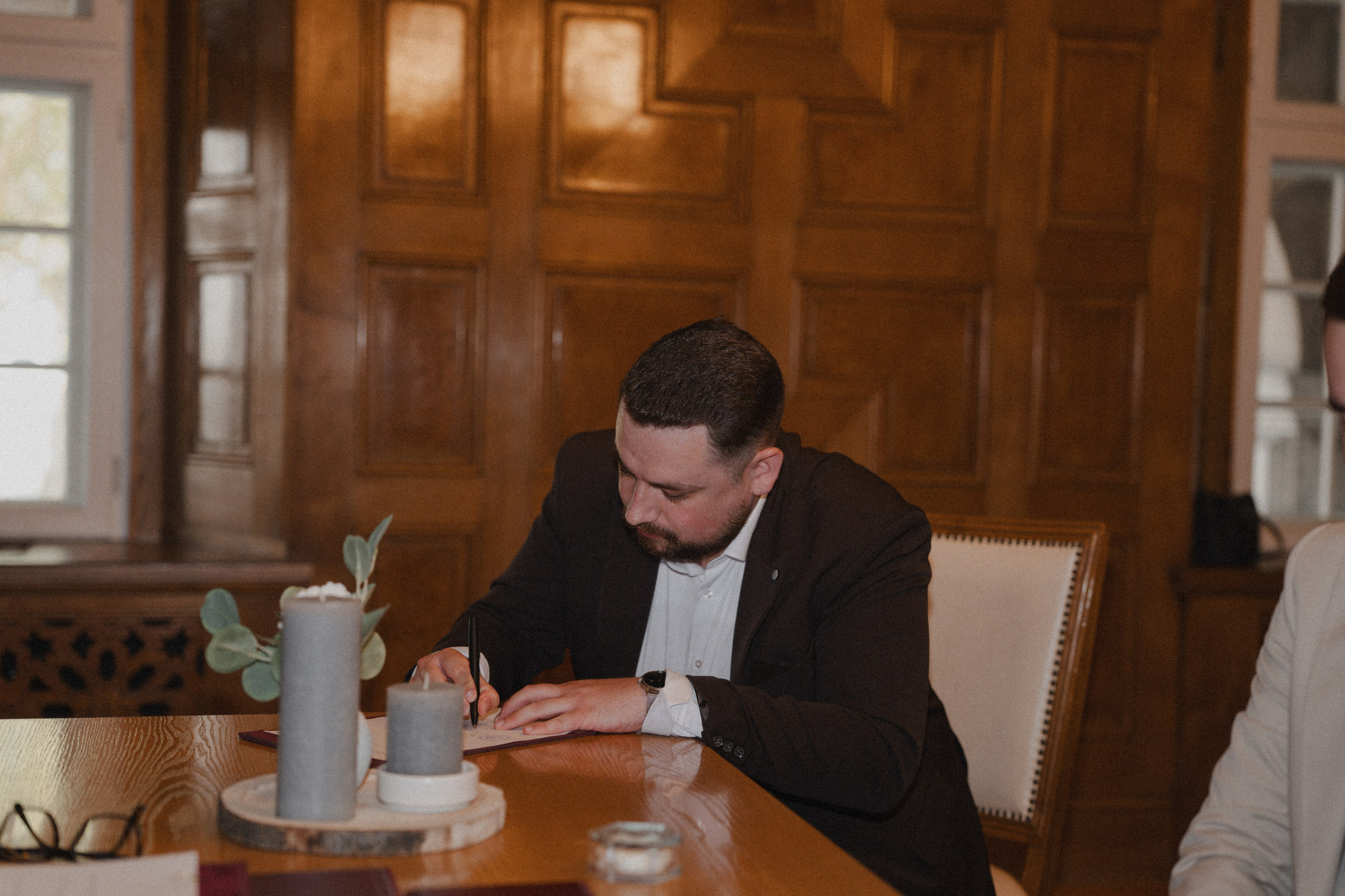 Anton & Jessica I Rathaus Mülheim an der Ruhr. Hochzeitsfotografin Bochum | Halyna Reiche Fotografie NRW
