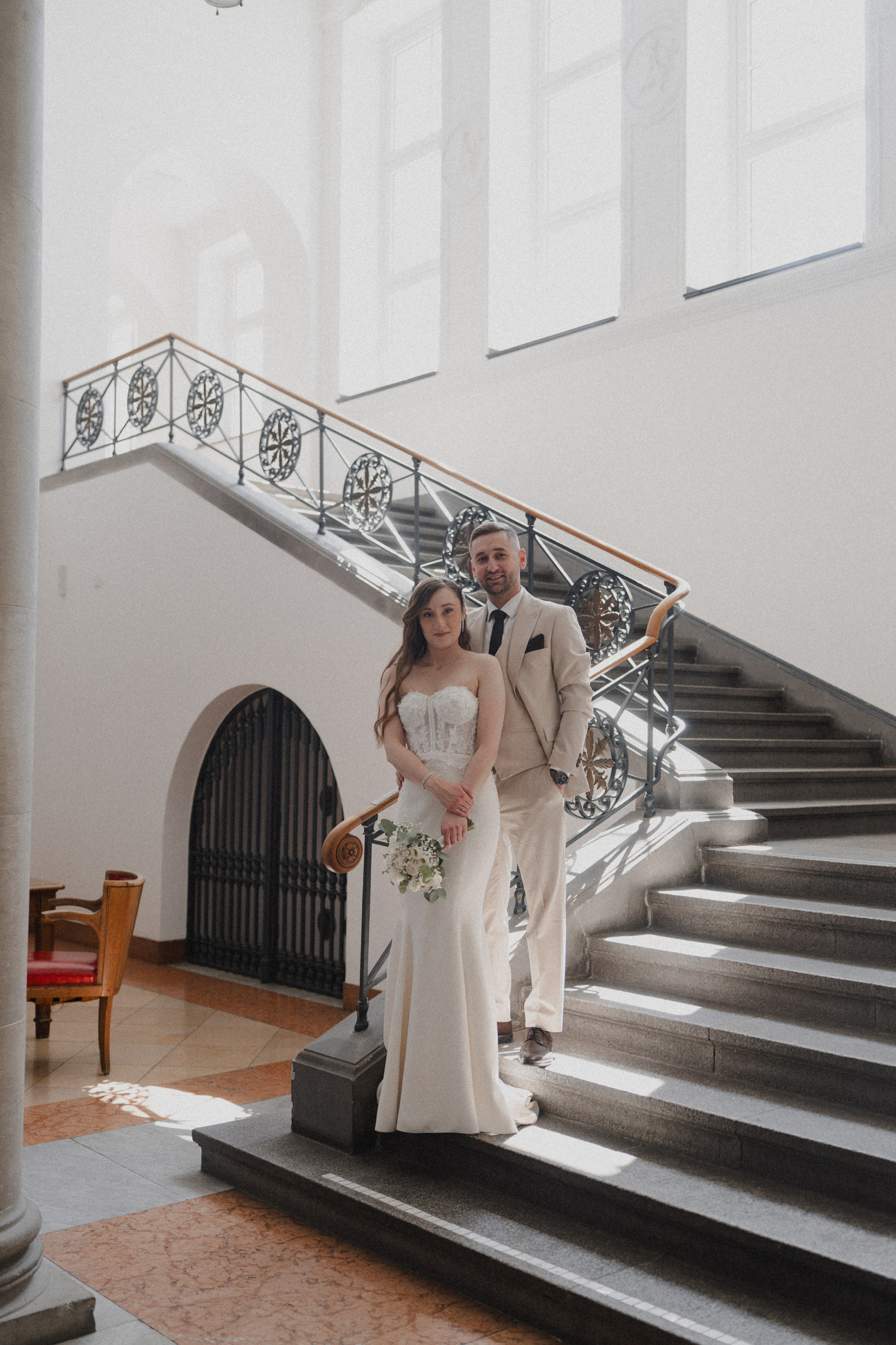 Anton & Jessica I Rathaus Mülheim an der Ruhr. Hochzeitsfotografin Bochum | Halyna Reiche Fotografie NRW