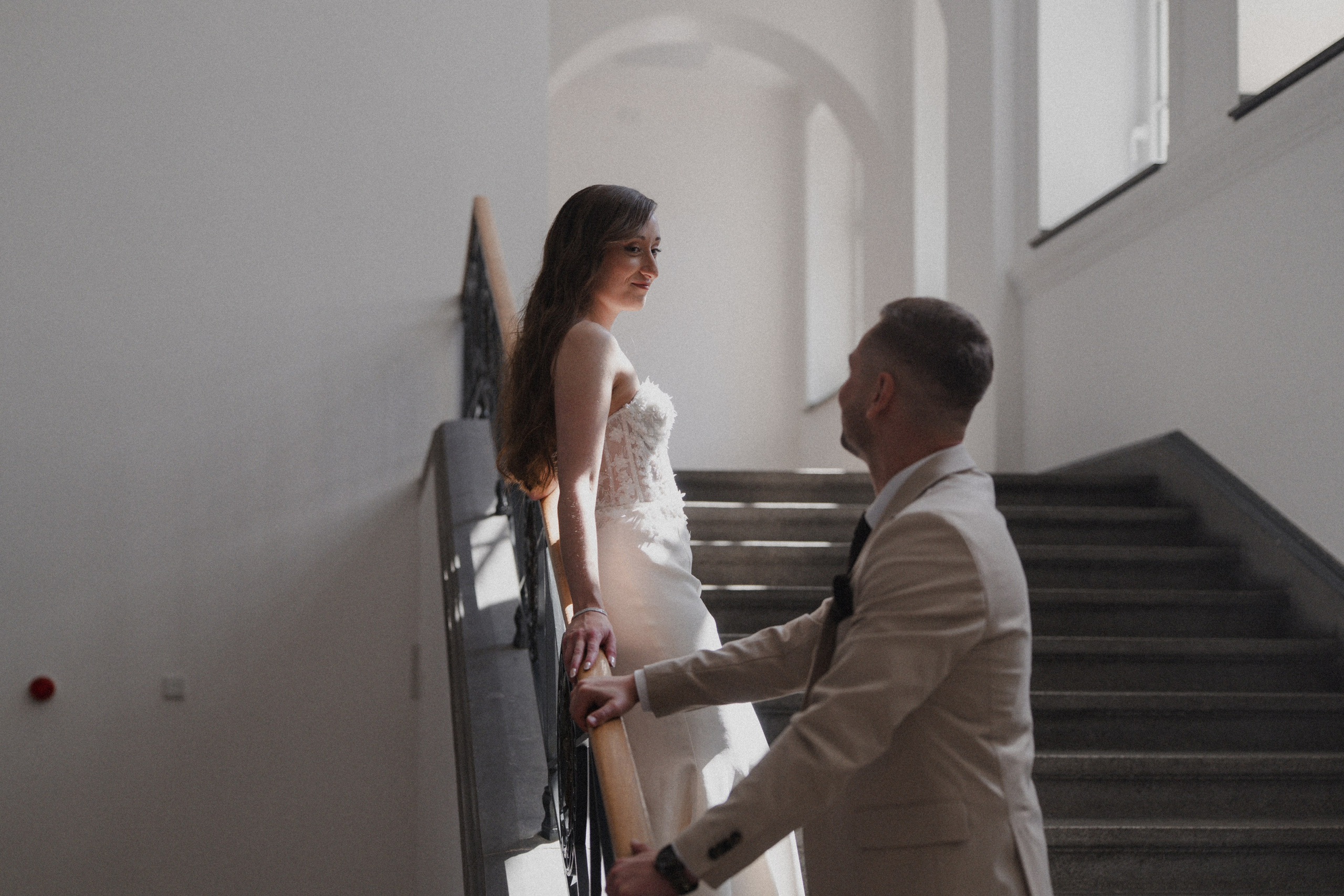 Anton & Jessica I Rathaus Mülheim an der Ruhr. Hochzeitsfotografin Bochum | Halyna Reiche Fotografie NRW
