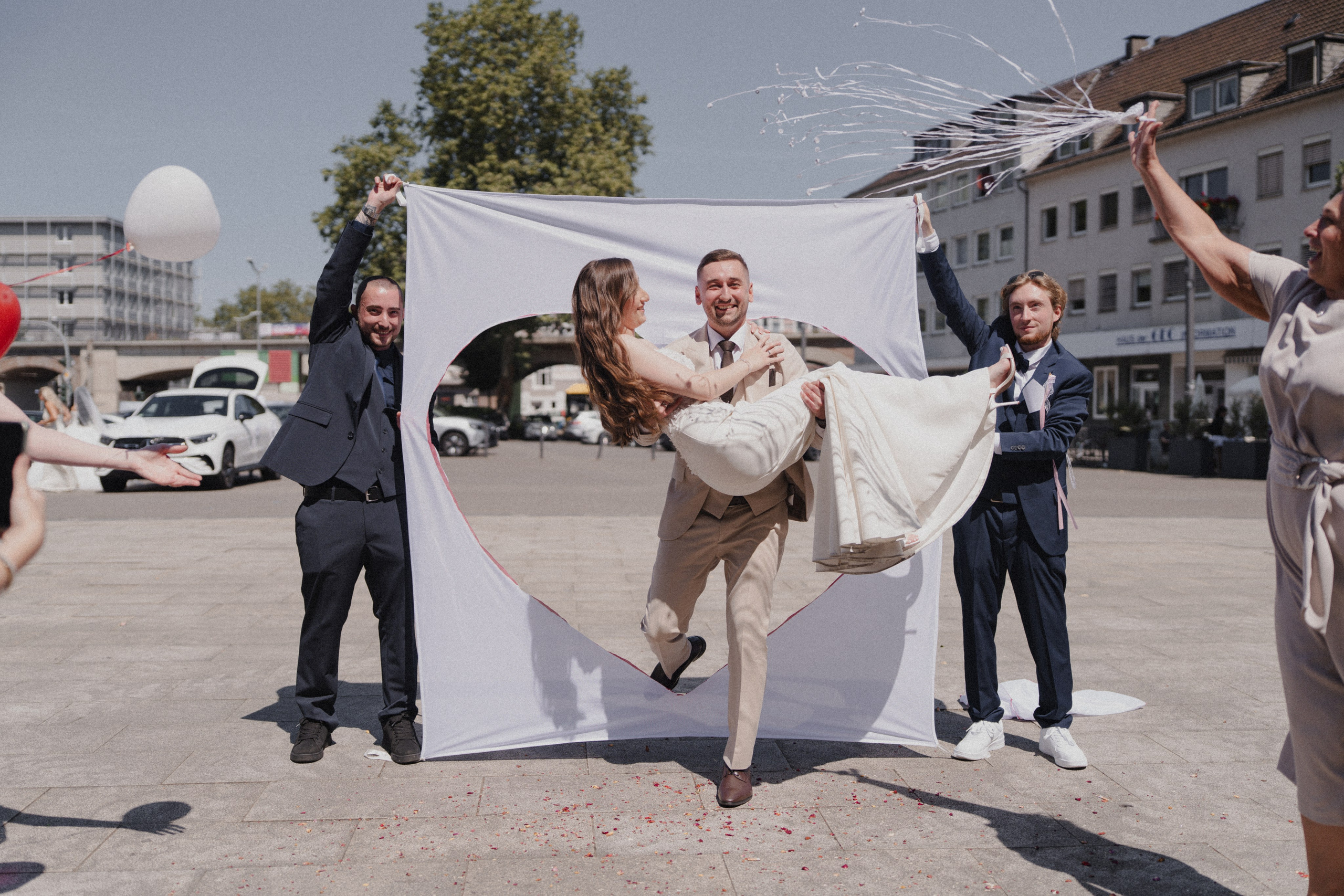 Anton & Jessica I Rathaus Mülheim an der Ruhr. Hochzeitsfotografin Bochum | Halyna Reiche Fotografie NRW