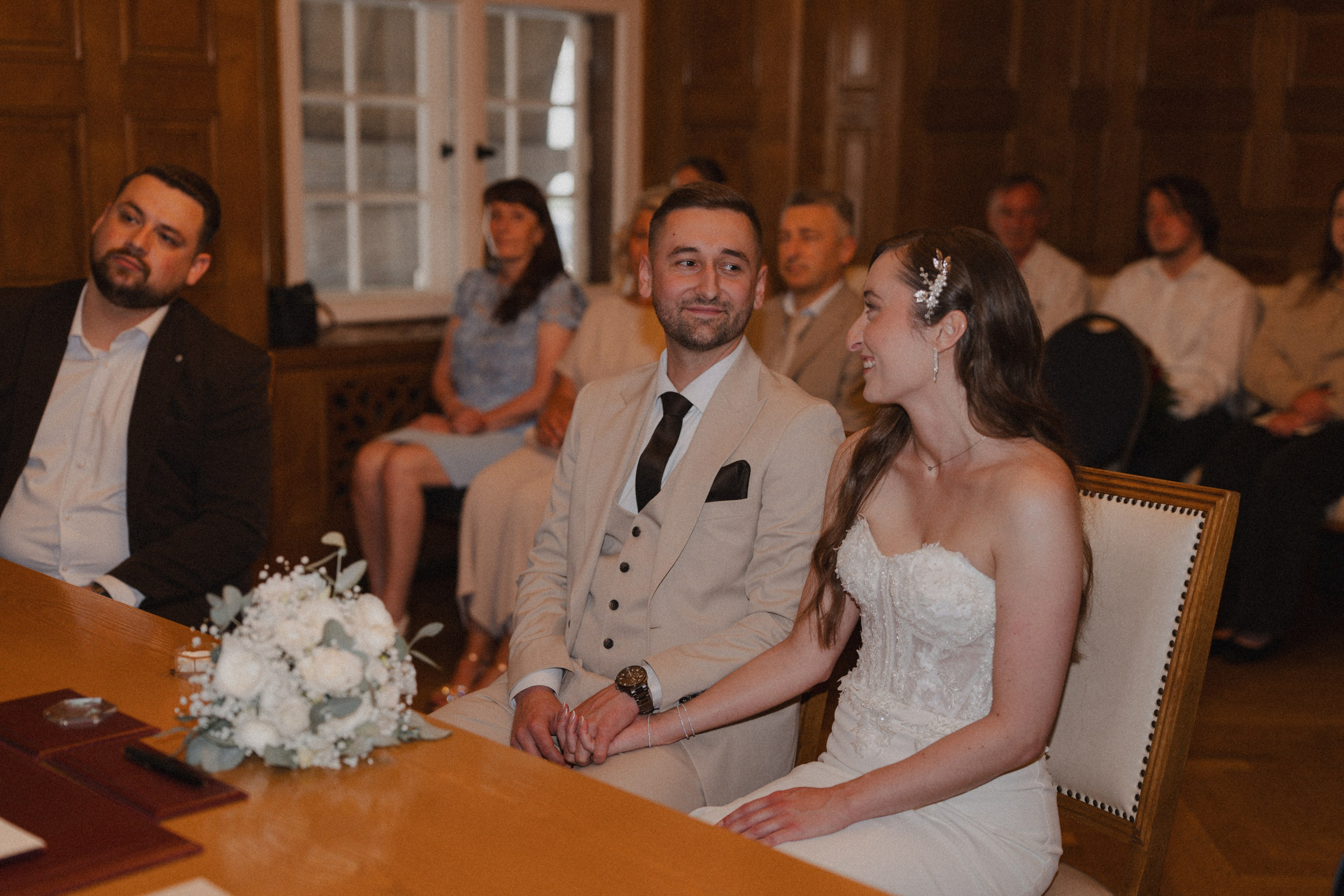 Anton & Jessica I Rathaus Mülheim an der Ruhr. Hochzeitsfotografin Bochum | Halyna Reiche Fotografie NRW