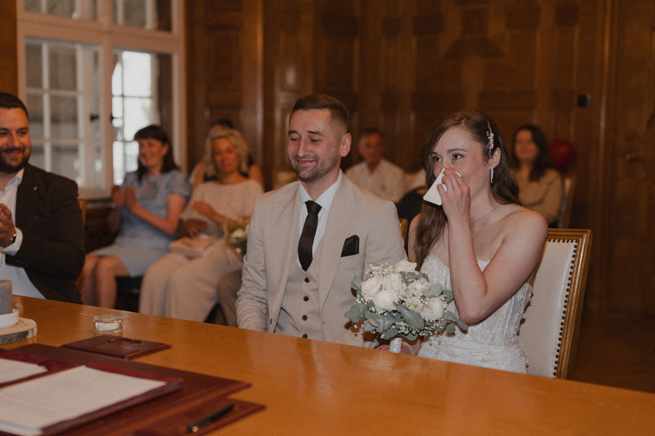 Anton & Jessica I Rathaus Mülheim an der Ruhr. Hochzeitsfotografin Bochum | Halyna Reiche Fotografie NRW