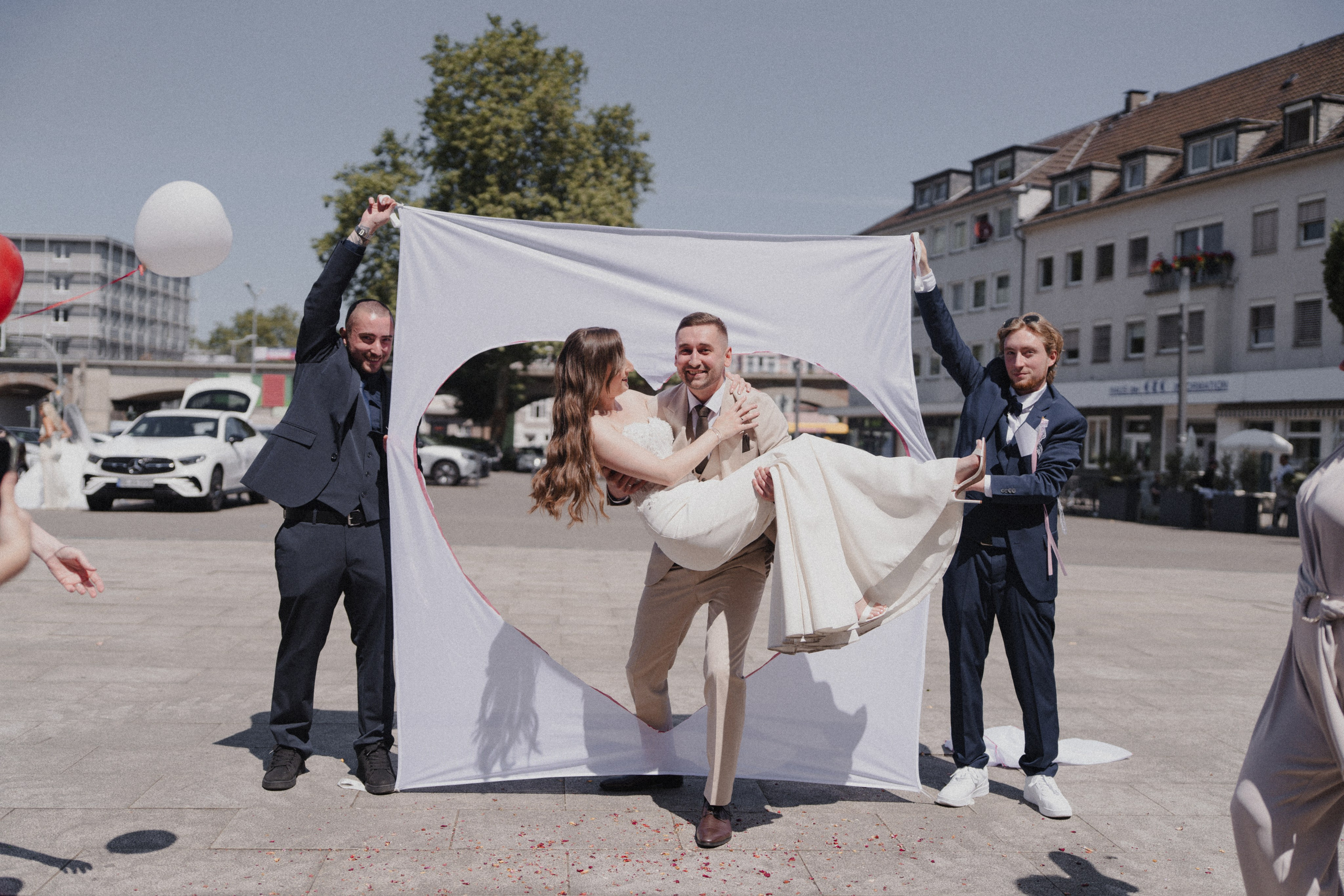 Anton & Jessica I Rathaus Mülheim an der Ruhr. Hochzeitsfotografin Bochum | Halyna Reiche Fotografie NRW