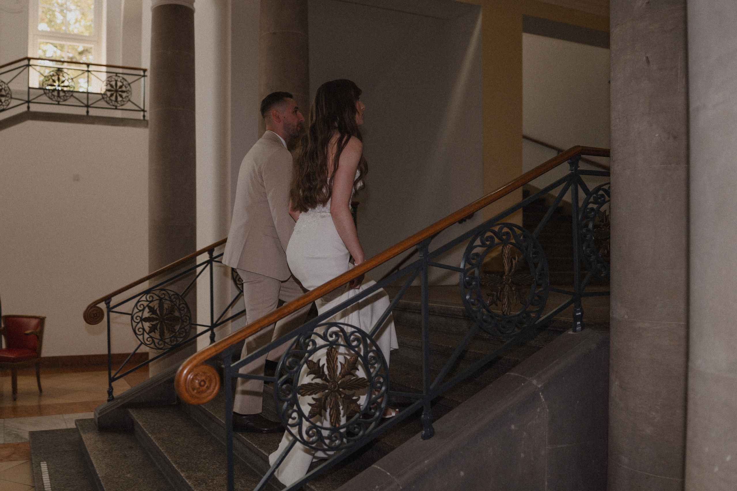 Anton & Jessica I Rathaus Mülheim an der Ruhr. Hochzeitsfotografin Bochum | Halyna Reiche Fotografie NRW