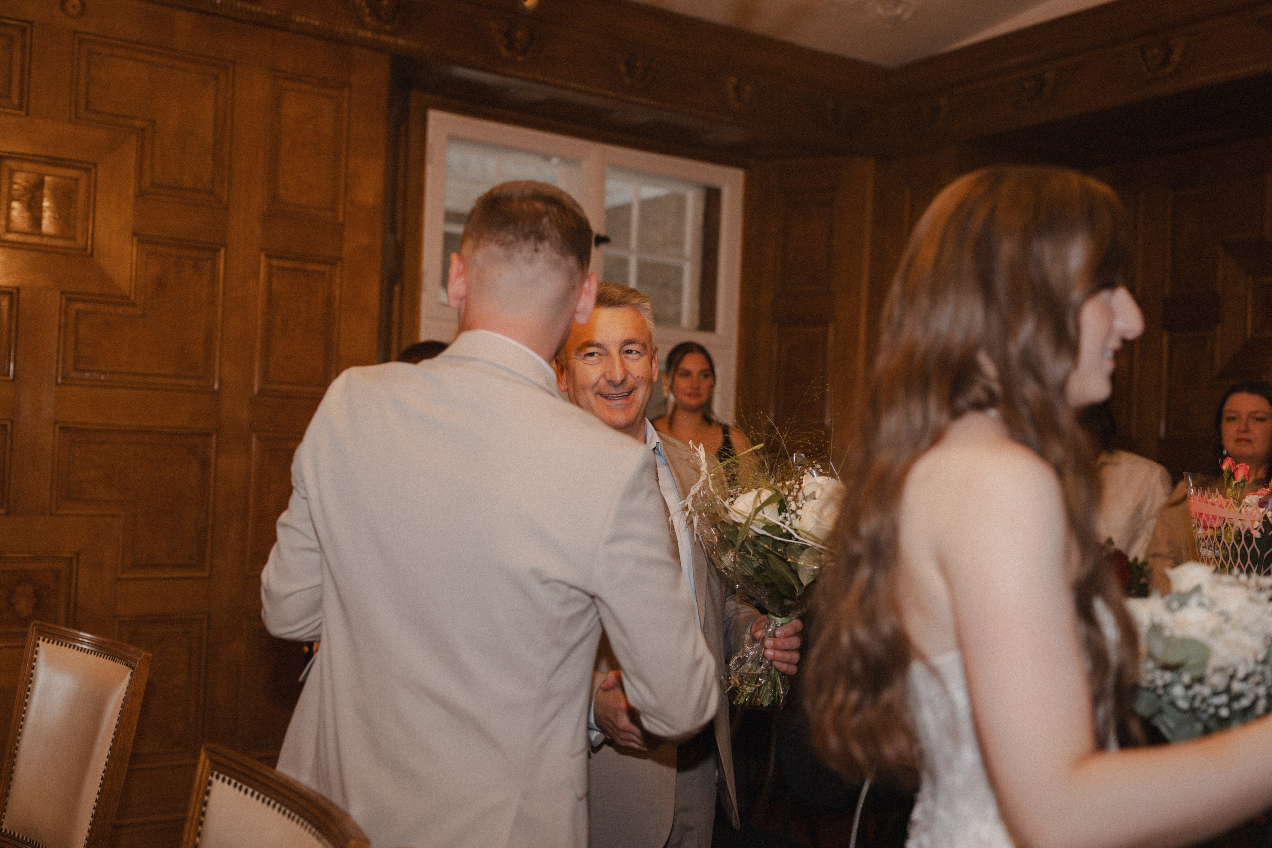 Anton & Jessica I Rathaus Mülheim an der Ruhr. Hochzeitsfotografin Bochum | Halyna Reiche Fotografie NRW