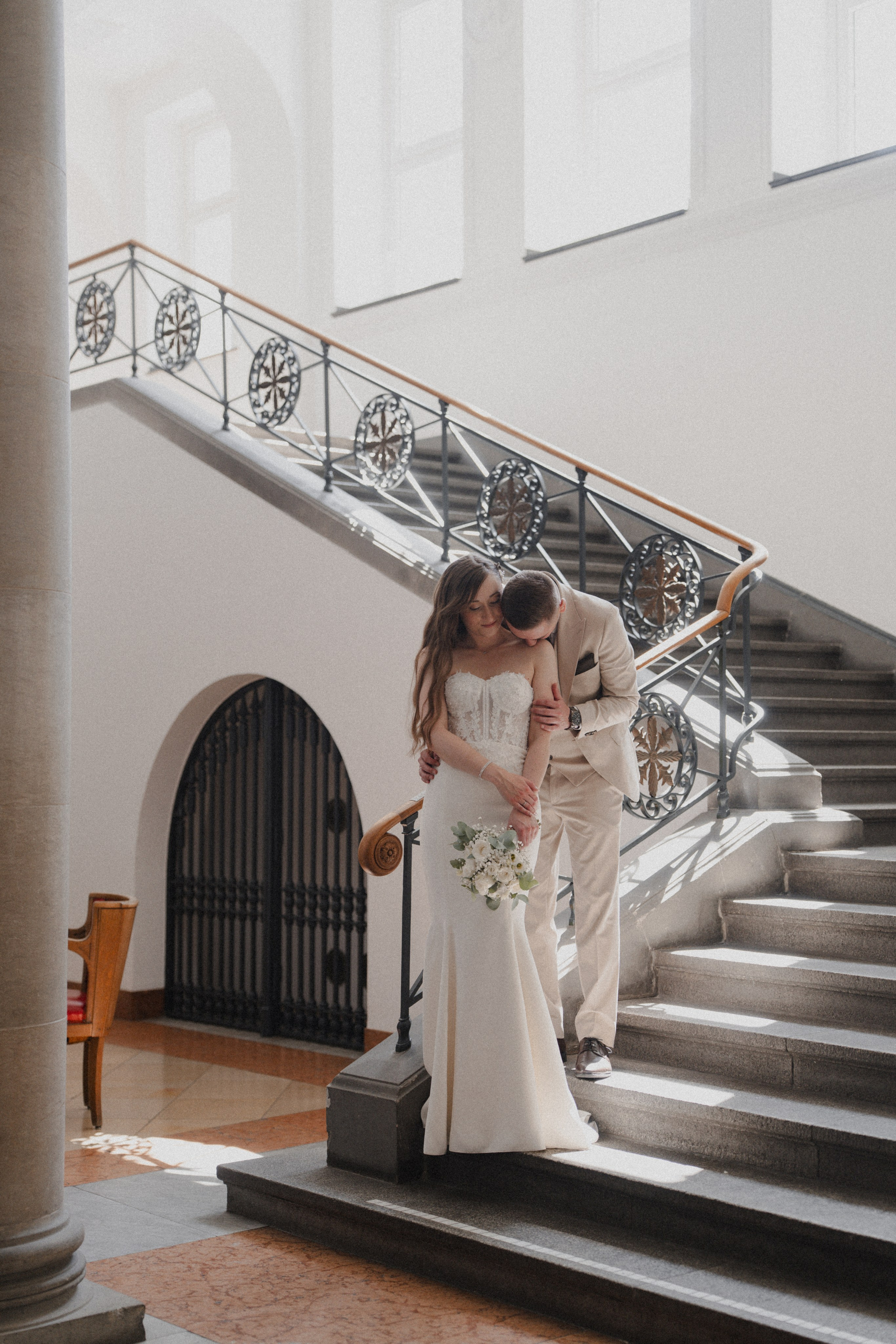 Anton & Jessica I Rathaus Mülheim an der Ruhr. Hochzeitsfotografin Bochum | Halyna Reiche Fotografie NRW