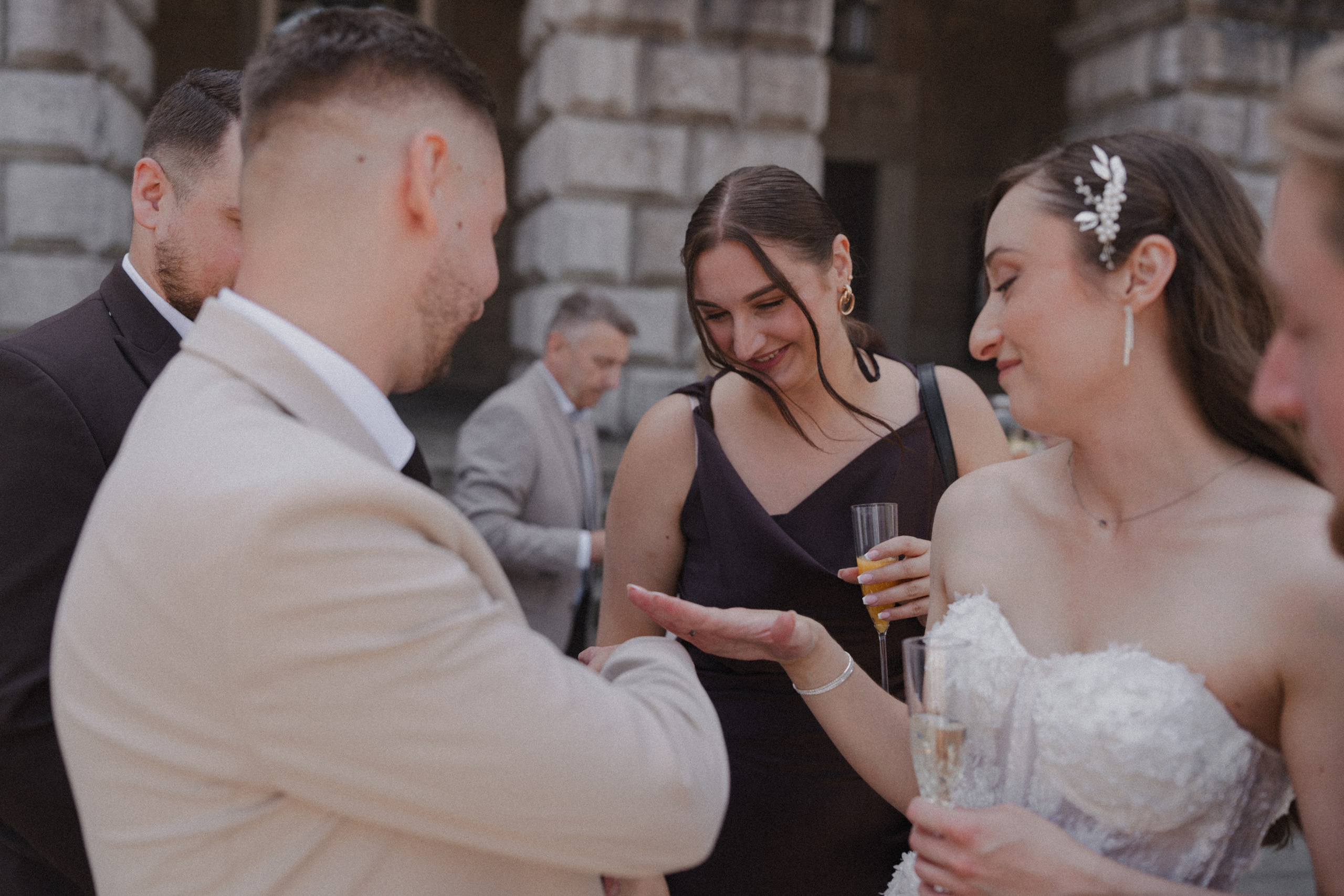 Anton & Jessica I Rathaus Mülheim an der Ruhr. Hochzeitsfotografin Bochum | Halyna Reiche Fotografie NRW