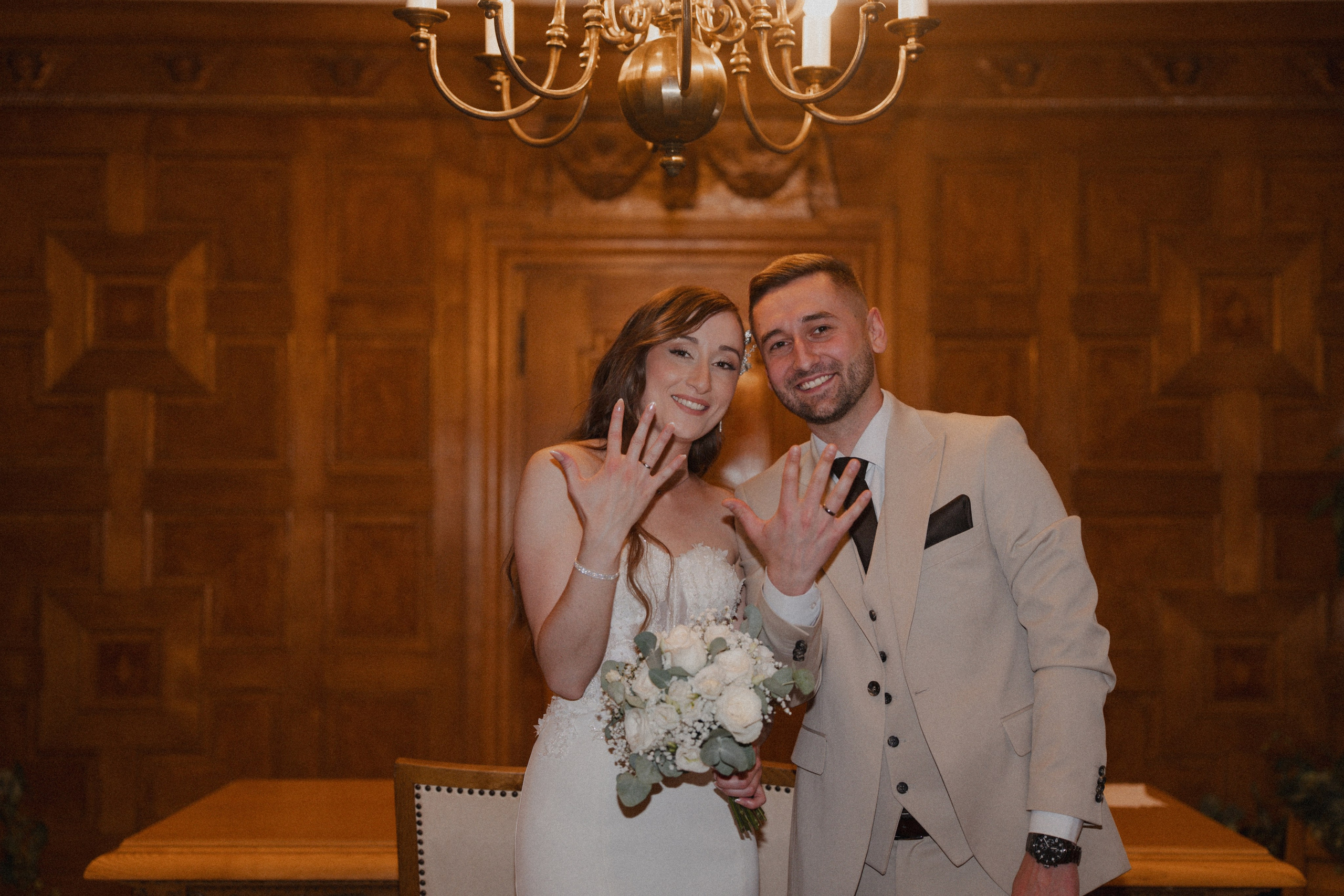 Anton & Jessica I Rathaus Mülheim an der Ruhr. Hochzeitsfotografin Bochum | Halyna Reiche Fotografie NRW