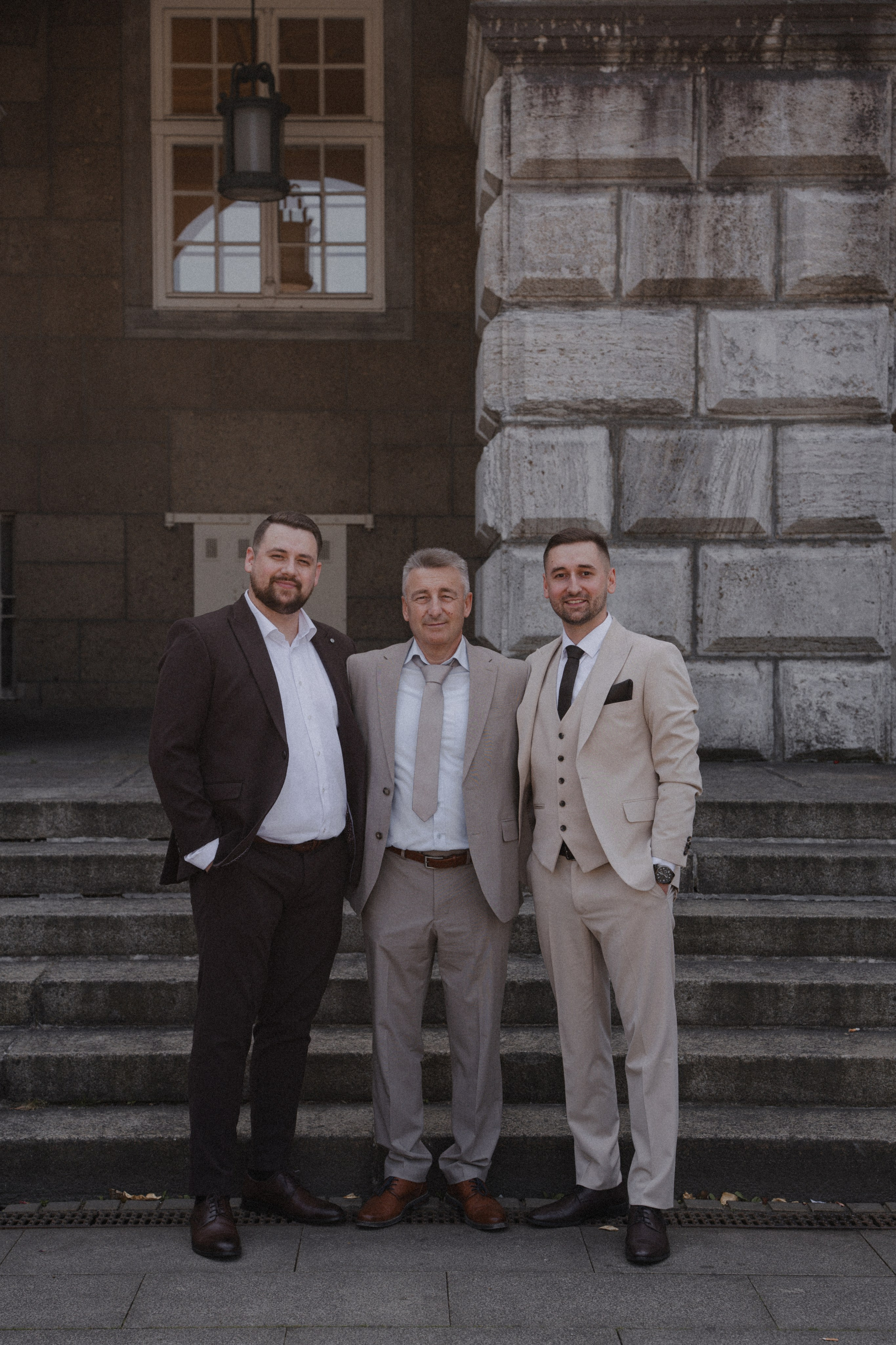 Anton & Jessica I Rathaus Mülheim an der Ruhr. Hochzeitsfotografin Bochum | Halyna Reiche Fotografie NRW