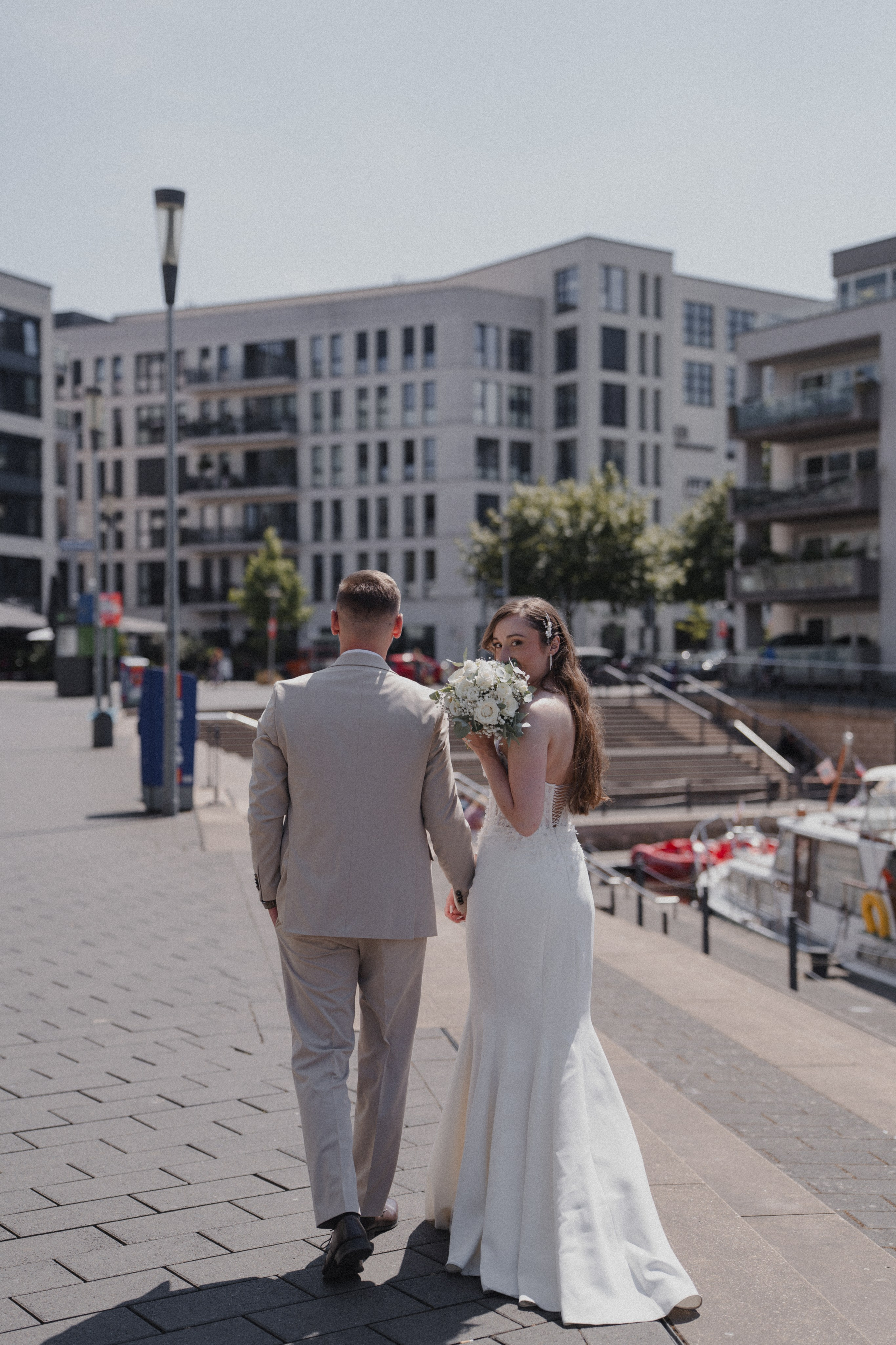 Anton & Jessica I Rathaus Mülheim an der Ruhr. Hochzeitsfotografin Bochum | Halyna Reiche Fotografie NRW