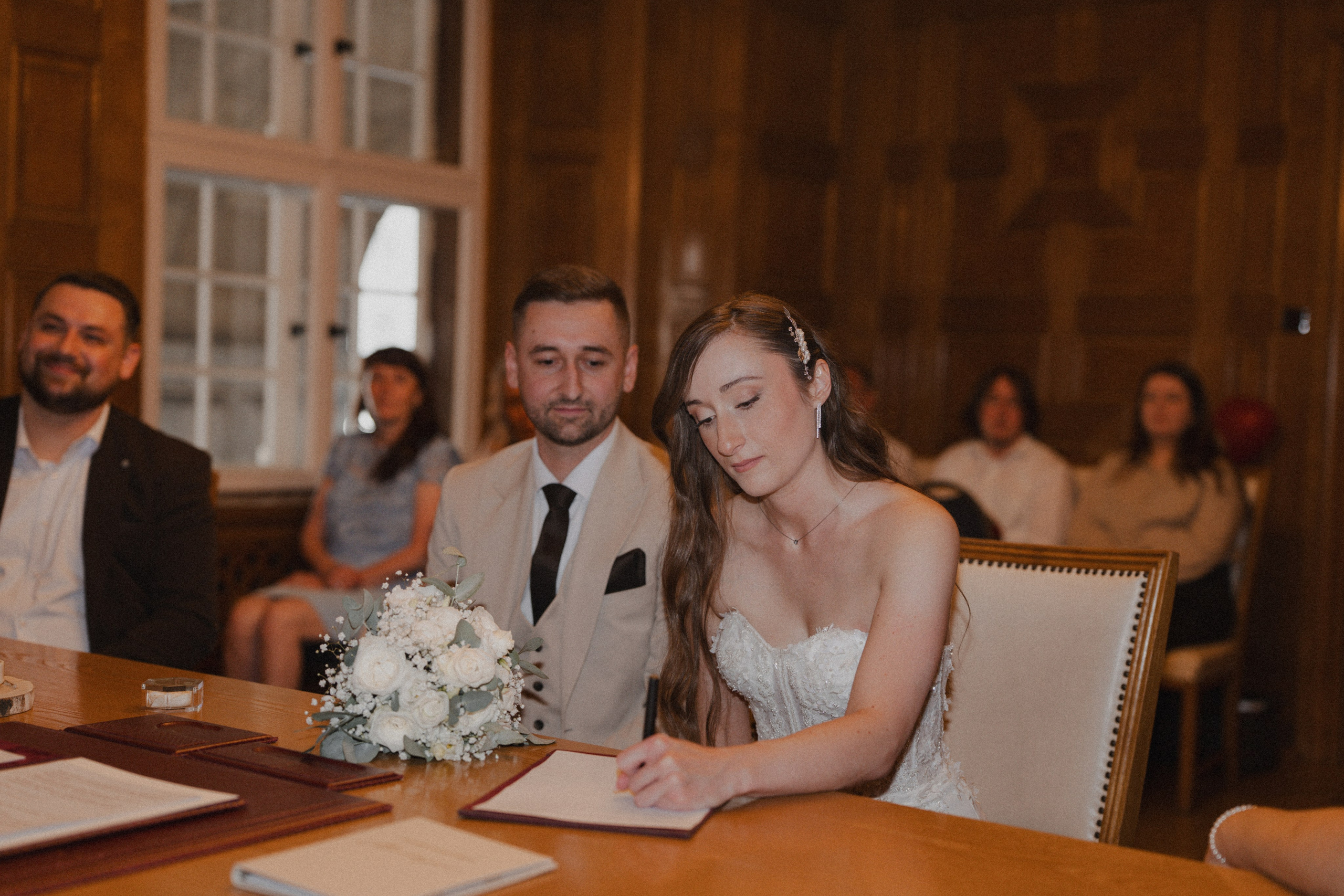 Anton & Jessica I Rathaus Mülheim an der Ruhr. Hochzeitsfotografin Bochum | Halyna Reiche Fotografie NRW