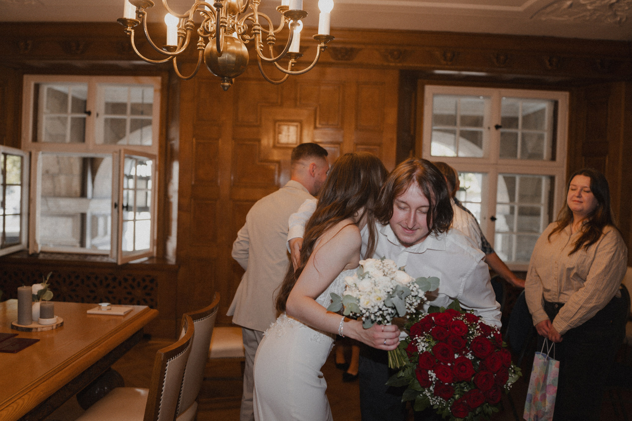 Anton & Jessica I Rathaus Mülheim an der Ruhr. Hochzeitsfotografin Bochum | Halyna Reiche Fotografie NRW