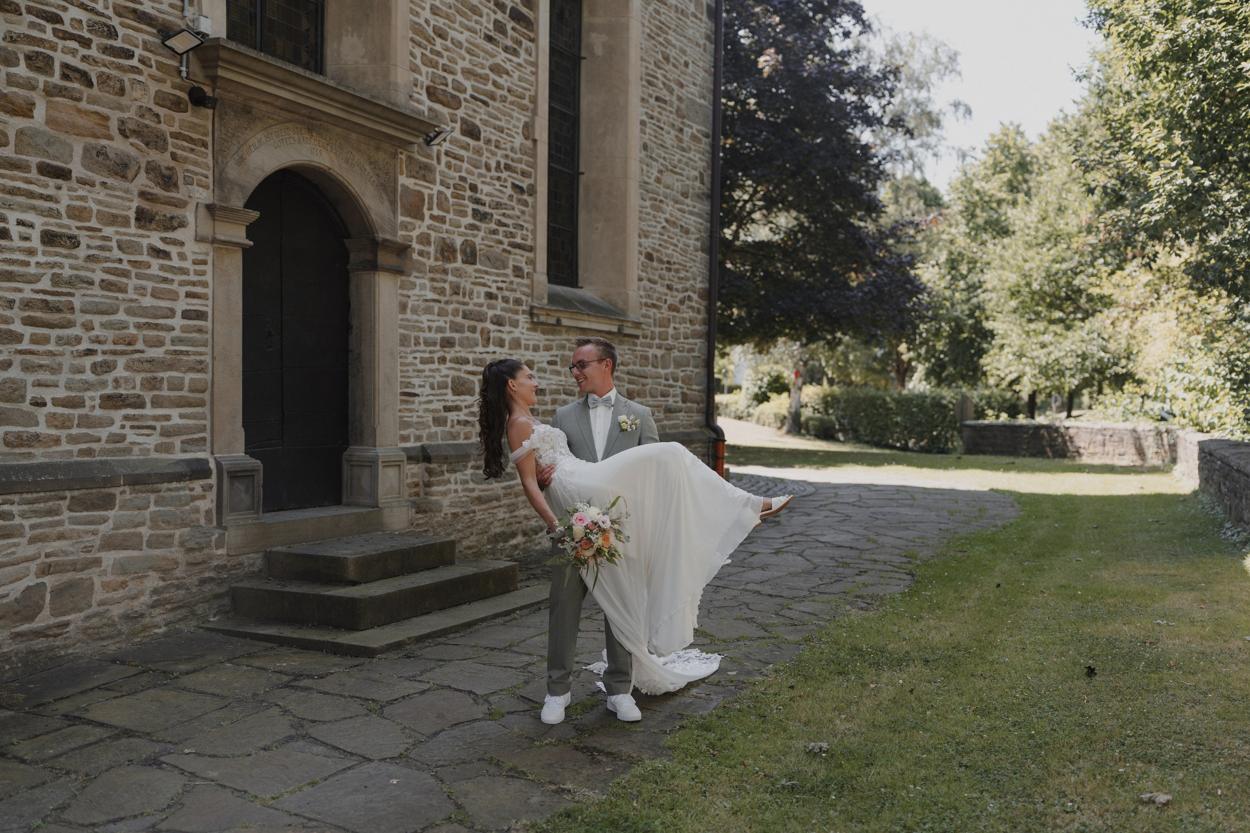 Eileen & Kevin I Herdecke. Hochzeitsfotografin Bochum | Halyna Reiche Fotografie NRW