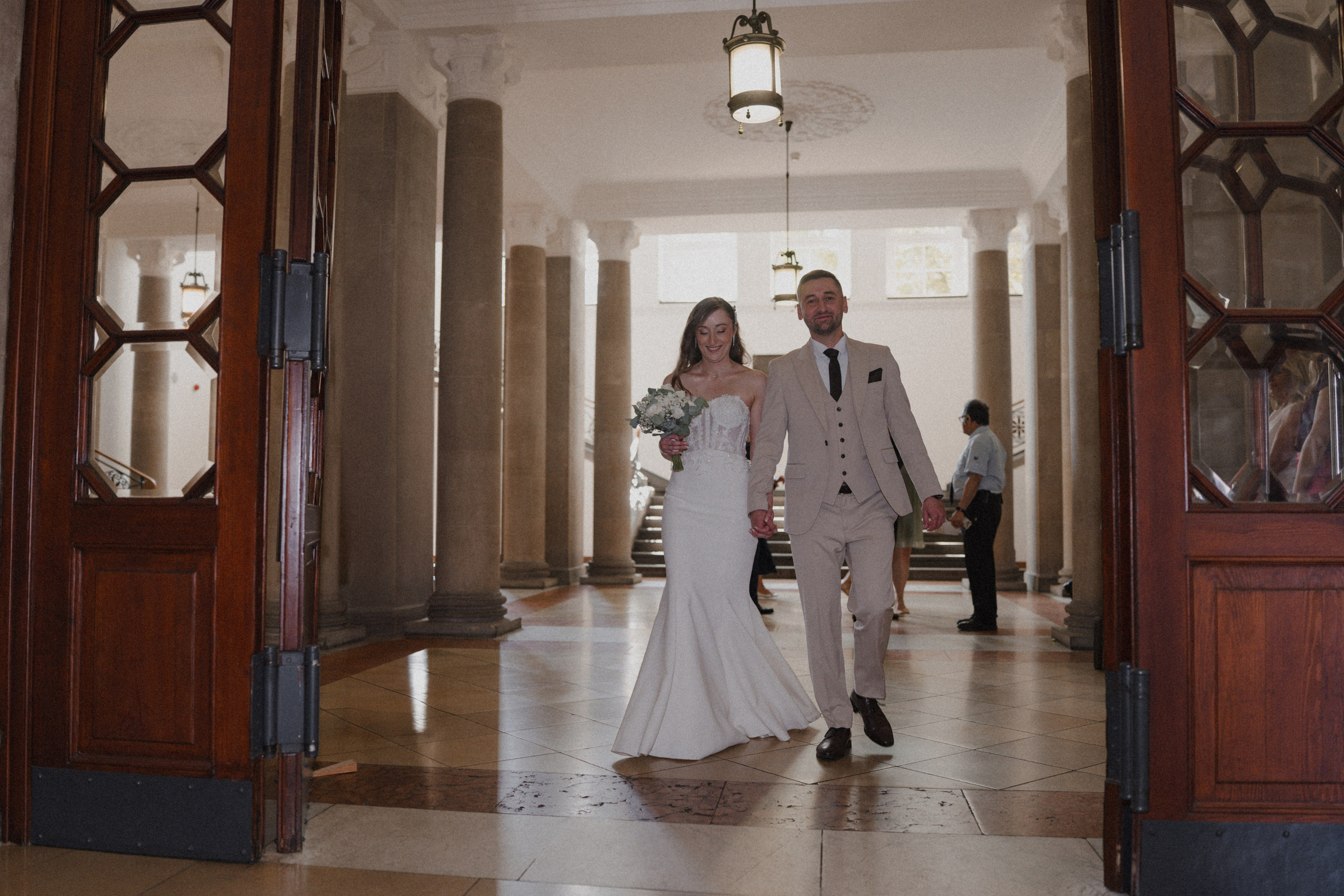 Anton & Jessica I Rathaus Mülheim an der Ruhr. Hochzeitsfotografin Bochum | Halyna Reiche Fotografie NRW