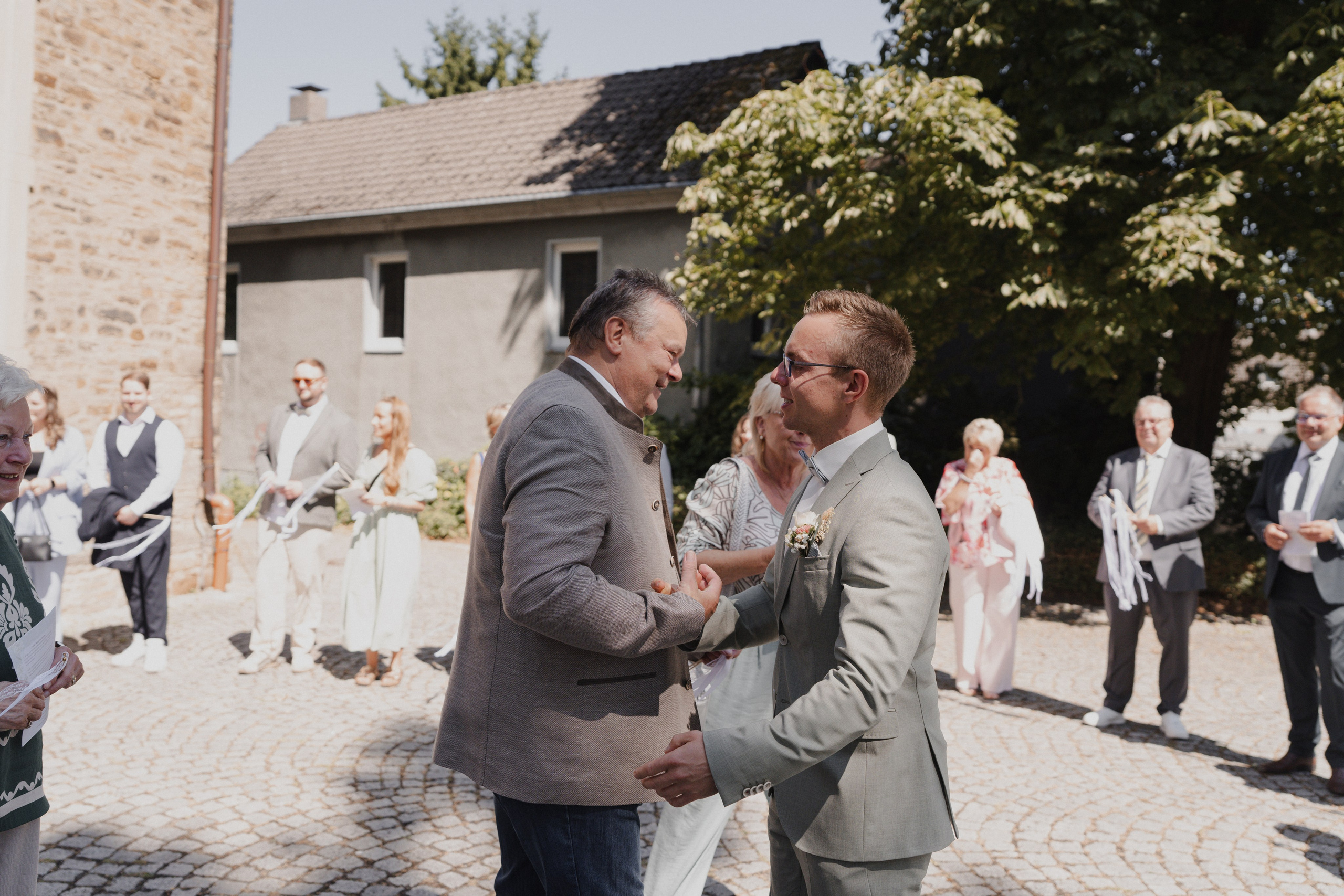Eileen & Kevin I Herdecke. Hochzeitsfotografin Bochum | Halyna Reiche Fotografie NRW