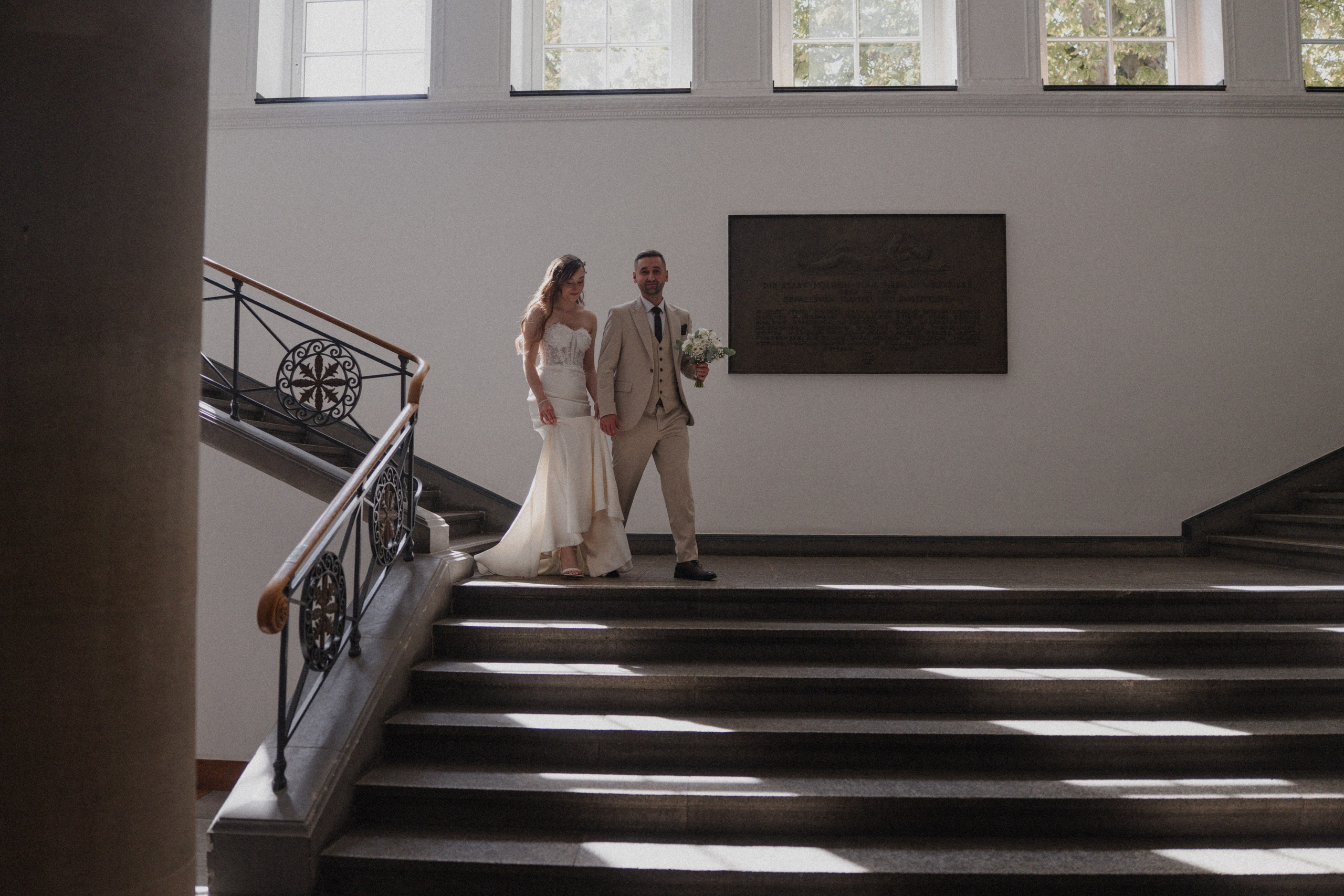 Anton & Jessica I Rathaus Mülheim an der Ruhr. Hochzeitsfotografin Bochum | Halyna Reiche Fotografie NRW