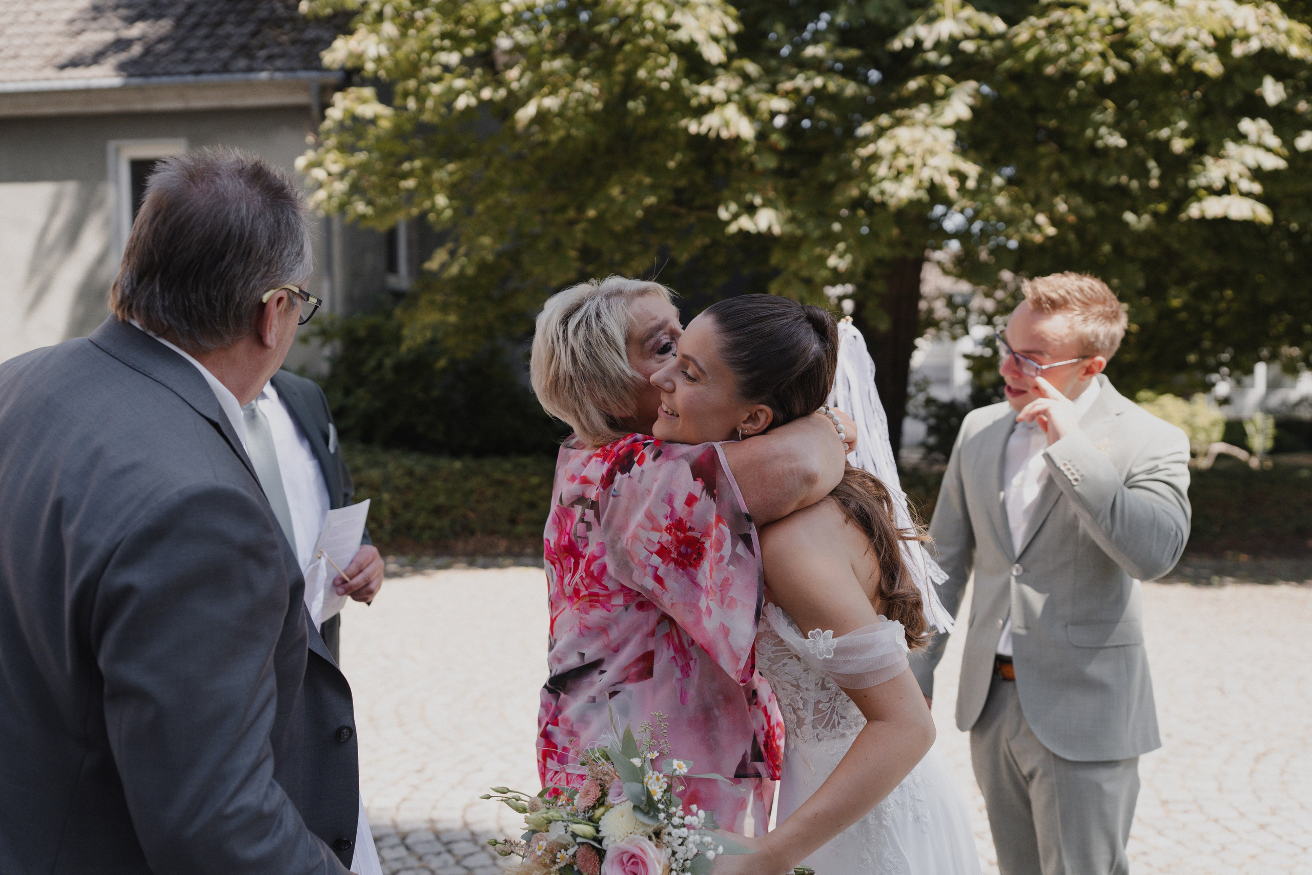 Eileen & Kevin I Herdecke. Hochzeitsfotografin Bochum | Halyna Reiche Fotografie NRW