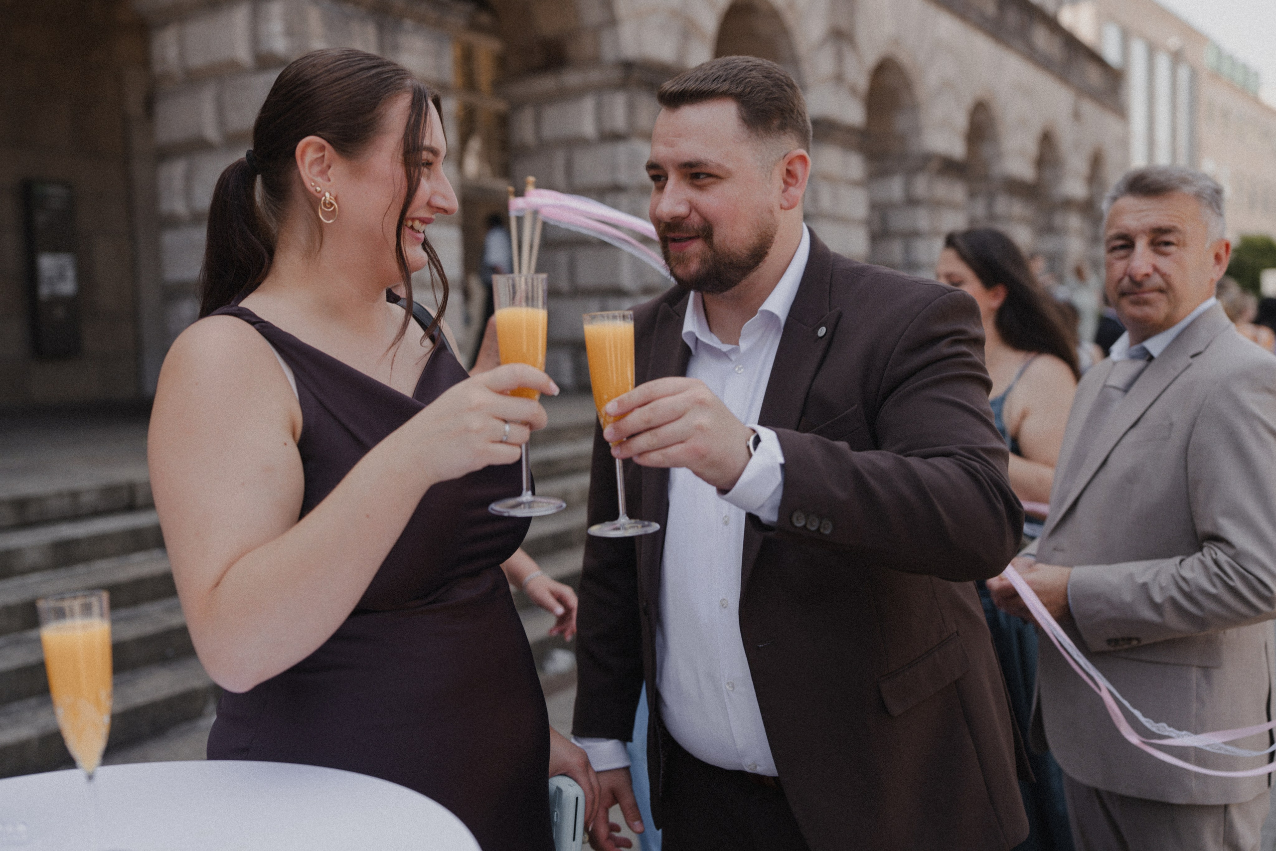 Anton & Jessica I Rathaus Mülheim an der Ruhr. Hochzeitsfotografin Bochum | Halyna Reiche Fotografie NRW