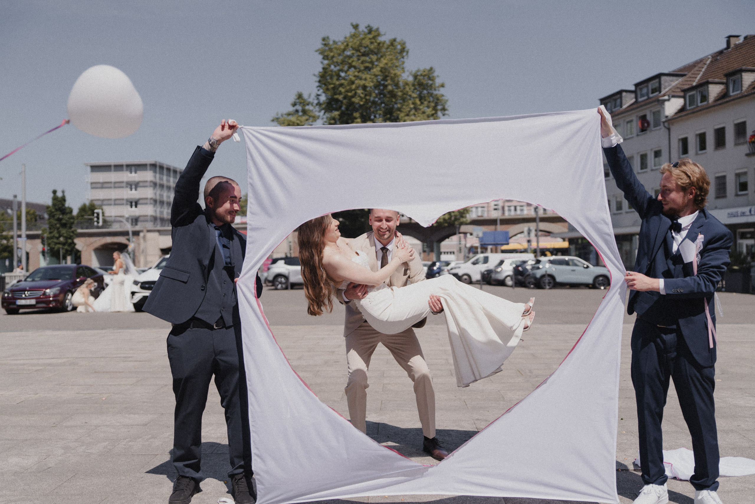 Anton & Jessica I Rathaus Mülheim an der Ruhr. Hochzeitsfotografin Bochum | Halyna Reiche Fotografie NRW