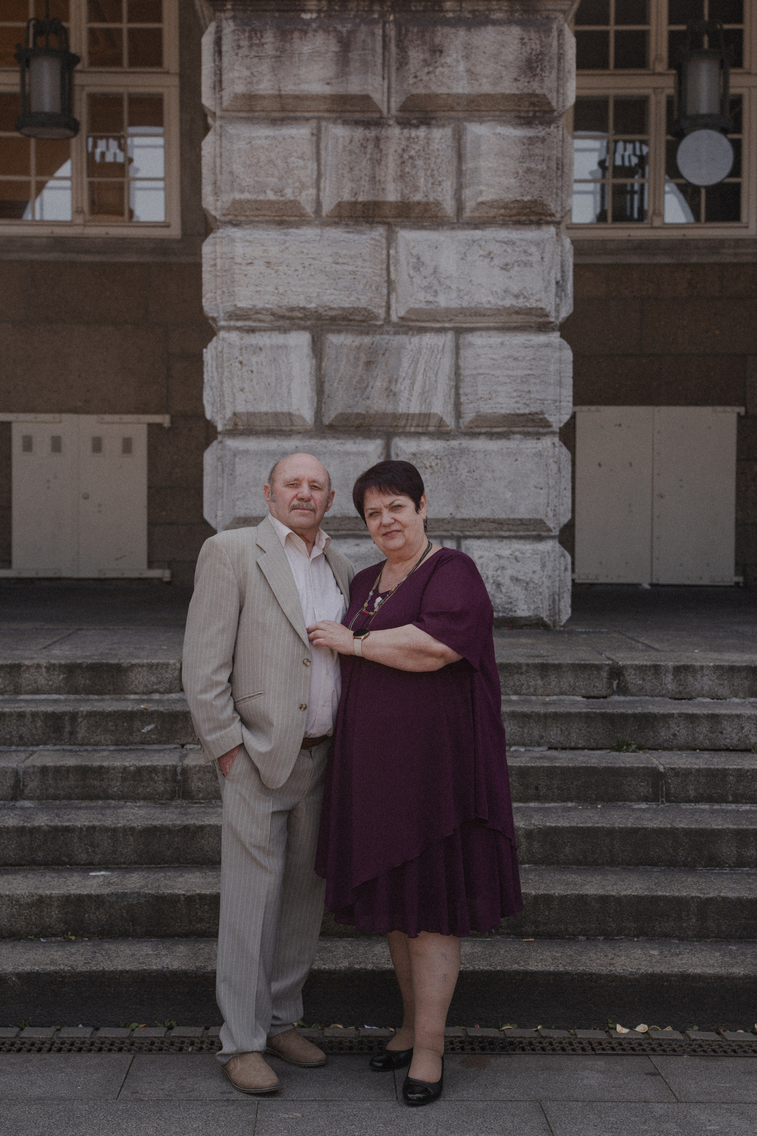 Anton & Jessica I Rathaus Mülheim an der Ruhr. Hochzeitsfotografin Bochum | Halyna Reiche Fotografie NRW