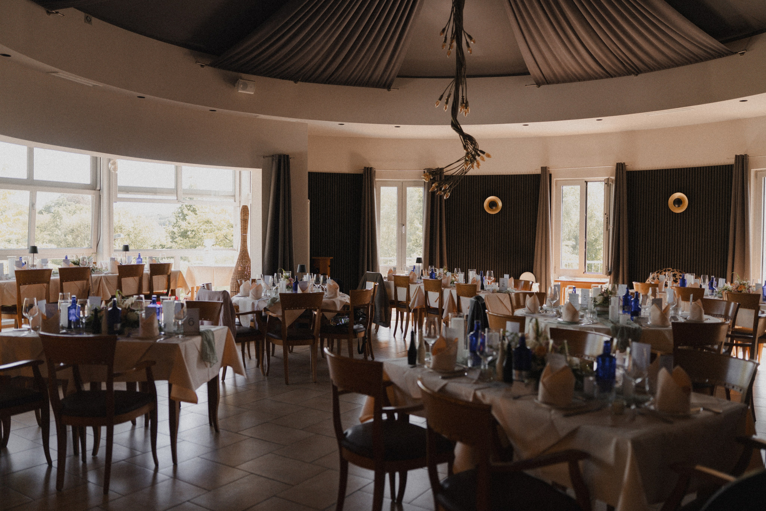 Eileen & Kevin I Herdecke. Hochzeitsfotografin Bochum | Halyna Reiche Fotografie NRW