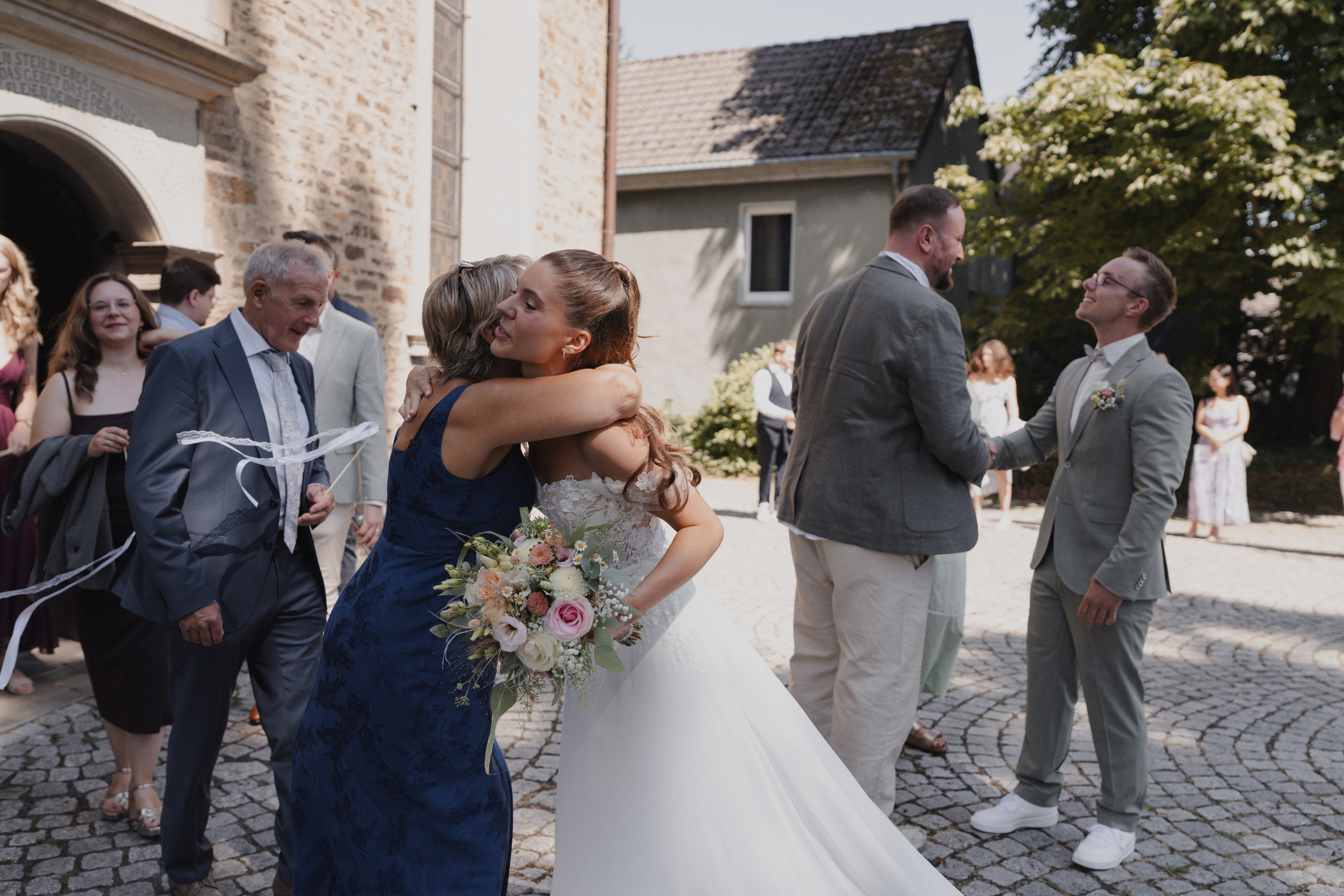 Eileen & Kevin I Herdecke. Hochzeitsfotografin Bochum | Halyna Reiche Fotografie NRW