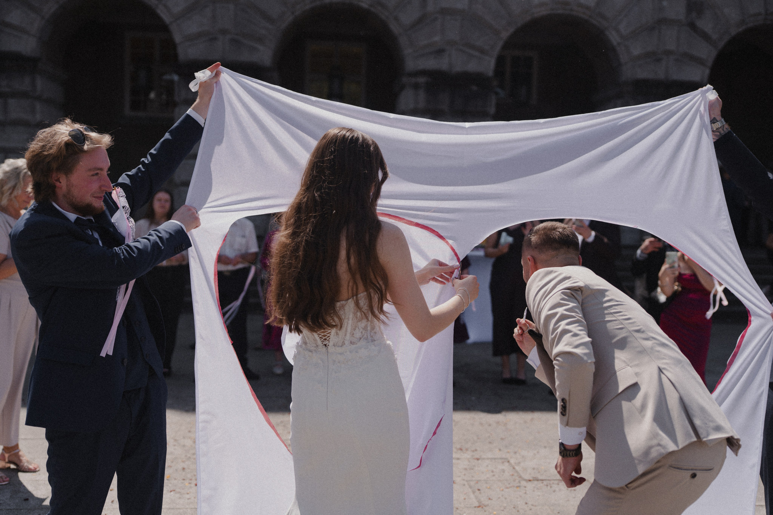 Anton & Jessica I Rathaus Mülheim an der Ruhr. Hochzeitsfotografin Bochum | Halyna Reiche Fotografie NRW