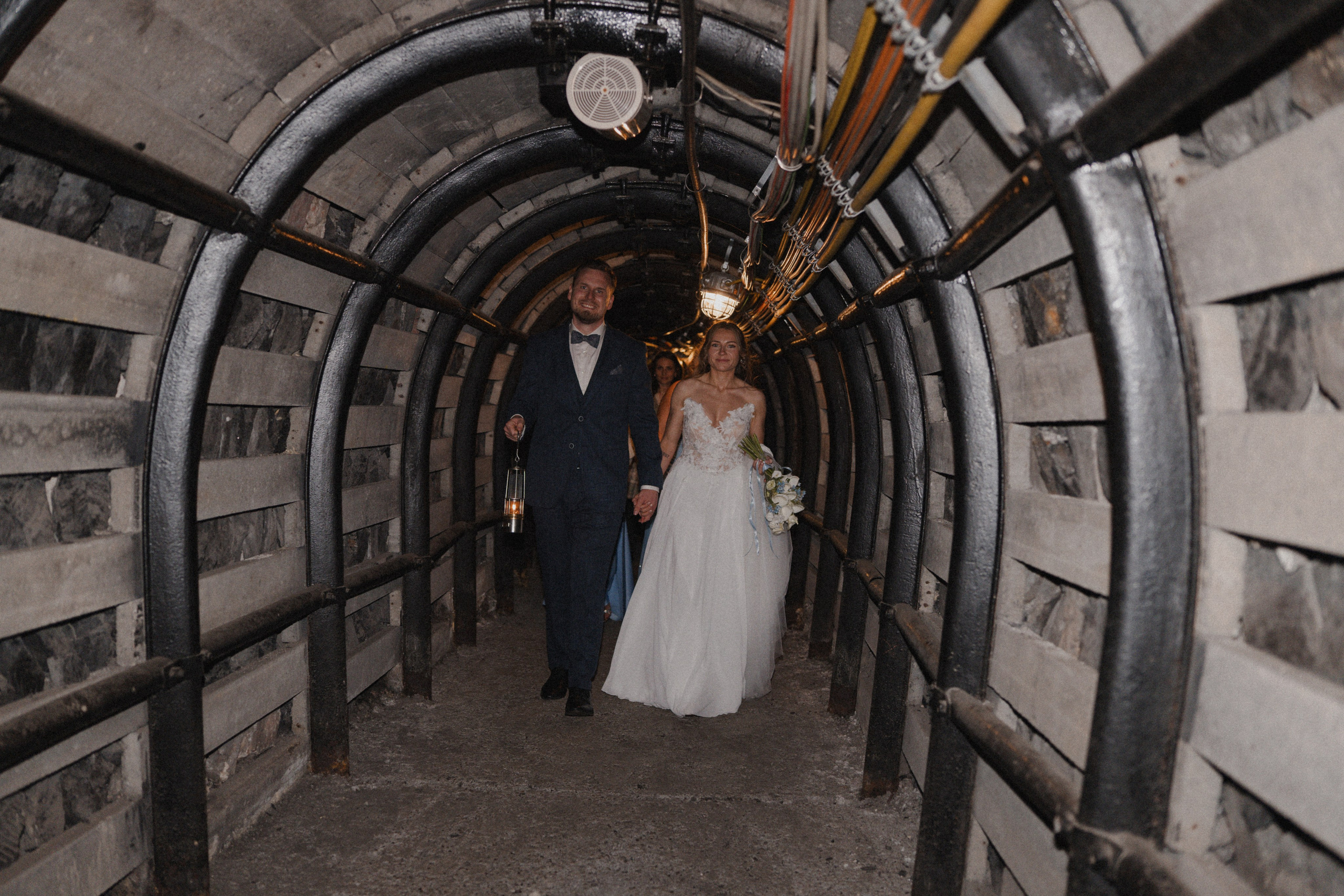 Nicol & Tobias I Bergbau-Museum Bochum. Hochzeitsfotografin Bochum | Halyna Reiche Fotografie NRW