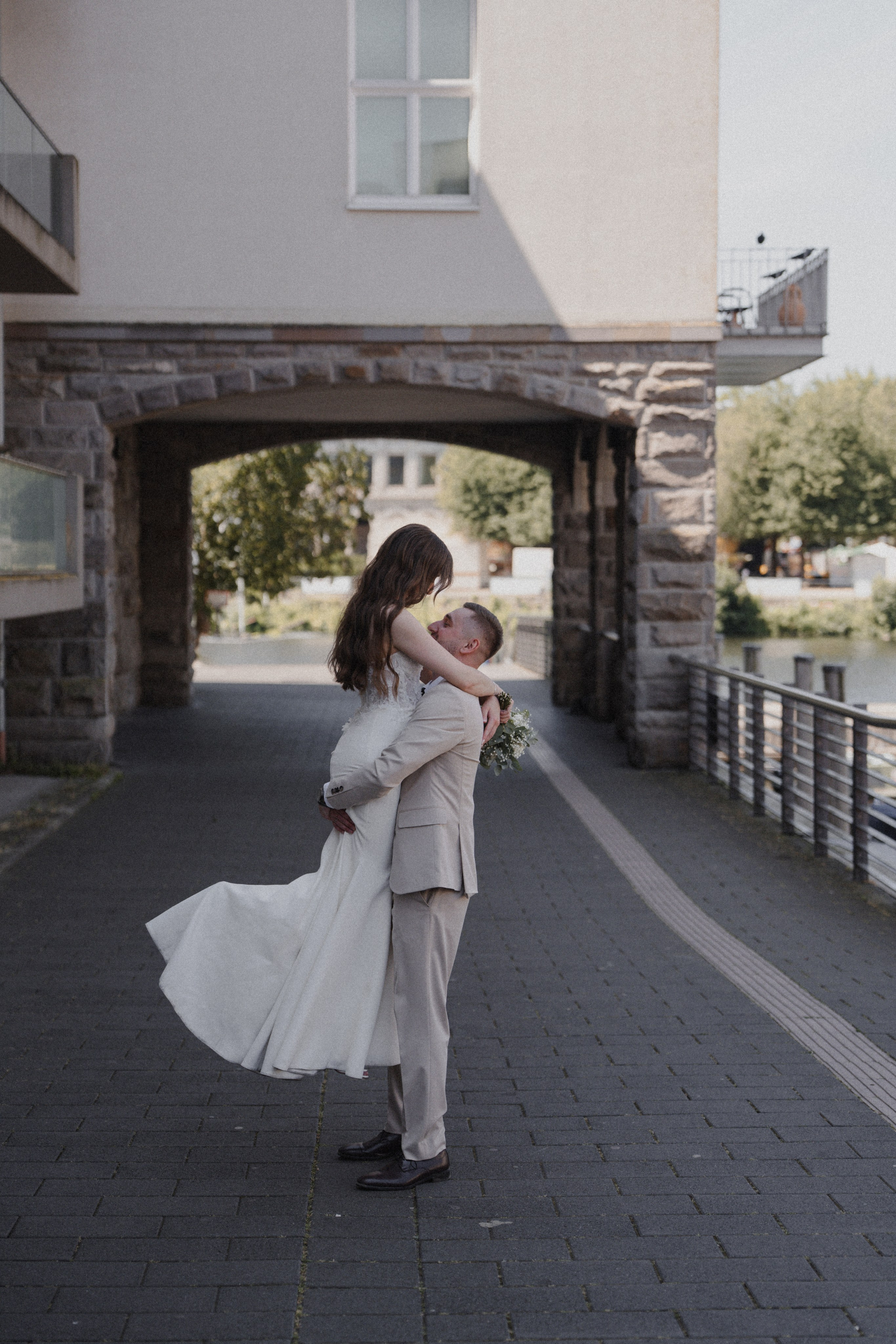 Anton & Jessica I Rathaus Mülheim an der Ruhr. Hochzeitsfotografin Bochum | Halyna Reiche Fotografie NRW
