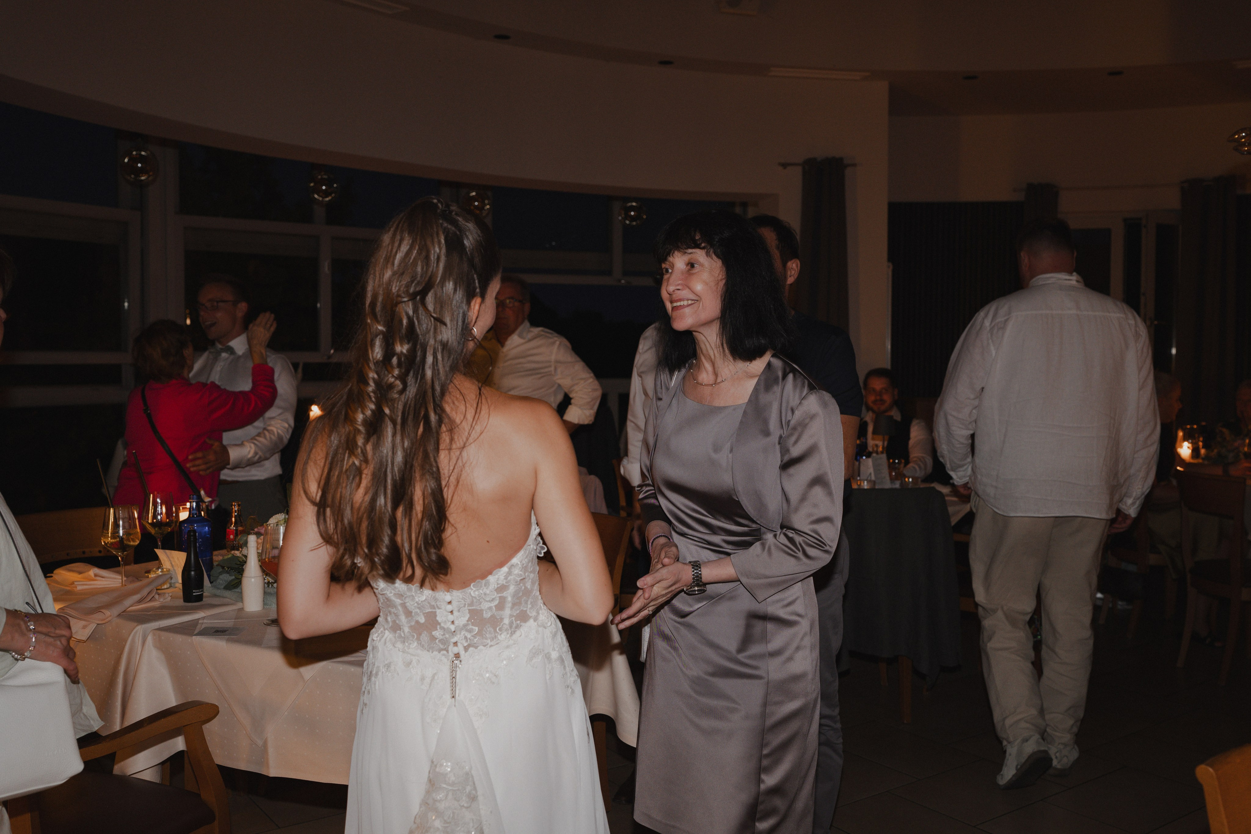 Eileen & Kevin I Herdecke. Hochzeitsfotografin Bochum | Halyna Reiche Fotografie NRW