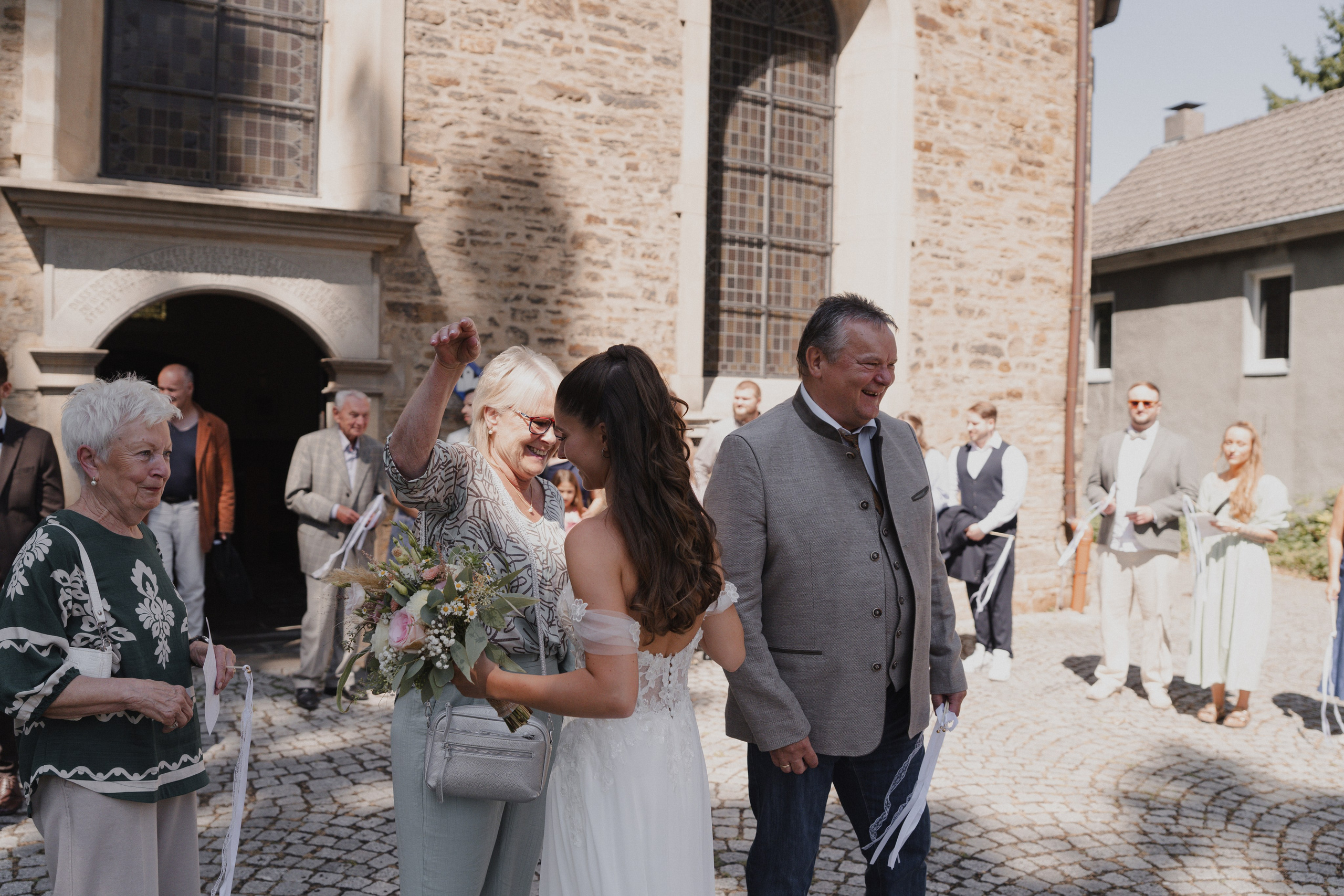 Eileen & Kevin I Herdecke. Hochzeitsfotografin Bochum | Halyna Reiche Fotografie NRW