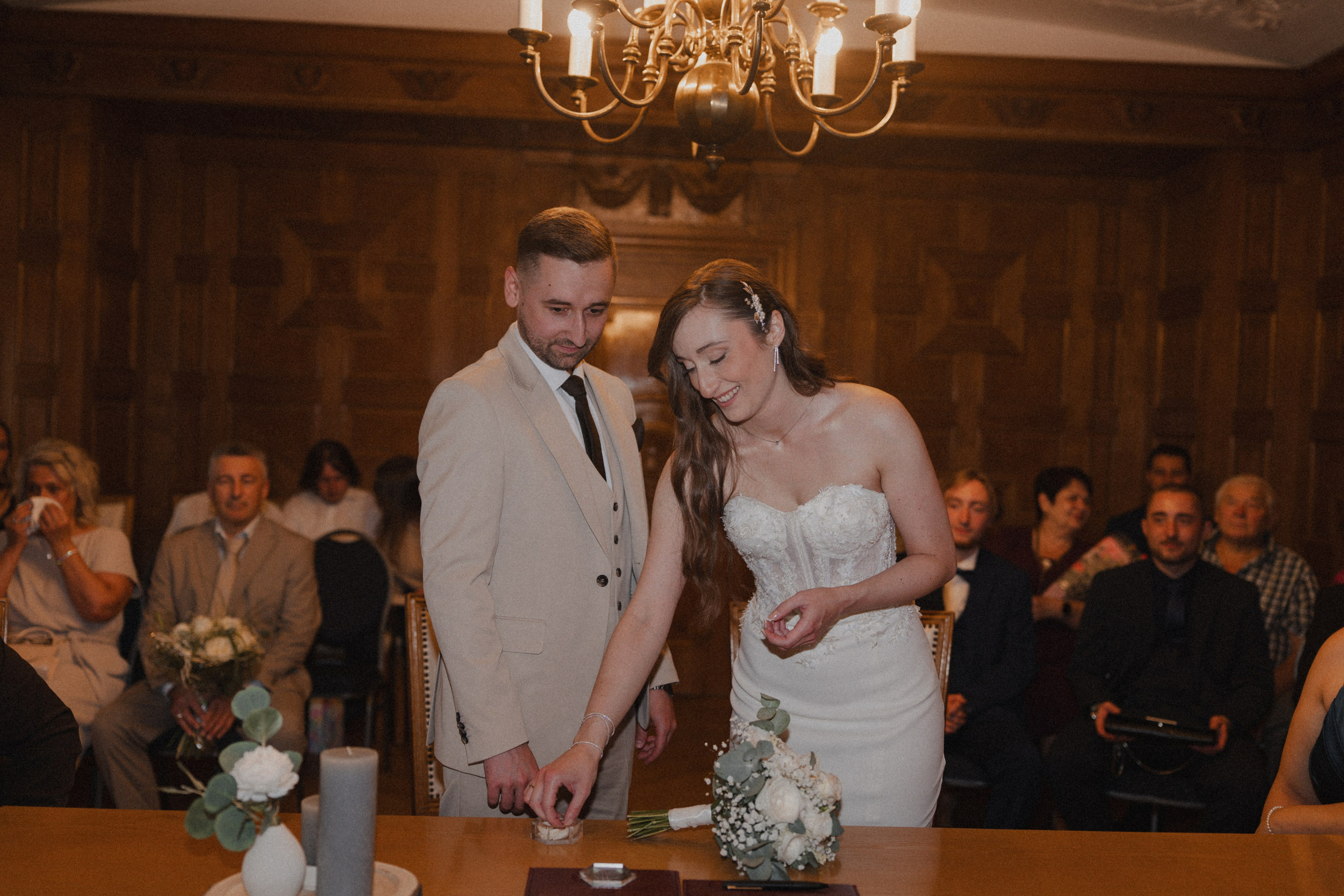 Anton & Jessica I Rathaus Mülheim an der Ruhr. Hochzeitsfotografin Bochum | Halyna Reiche Fotografie NRW