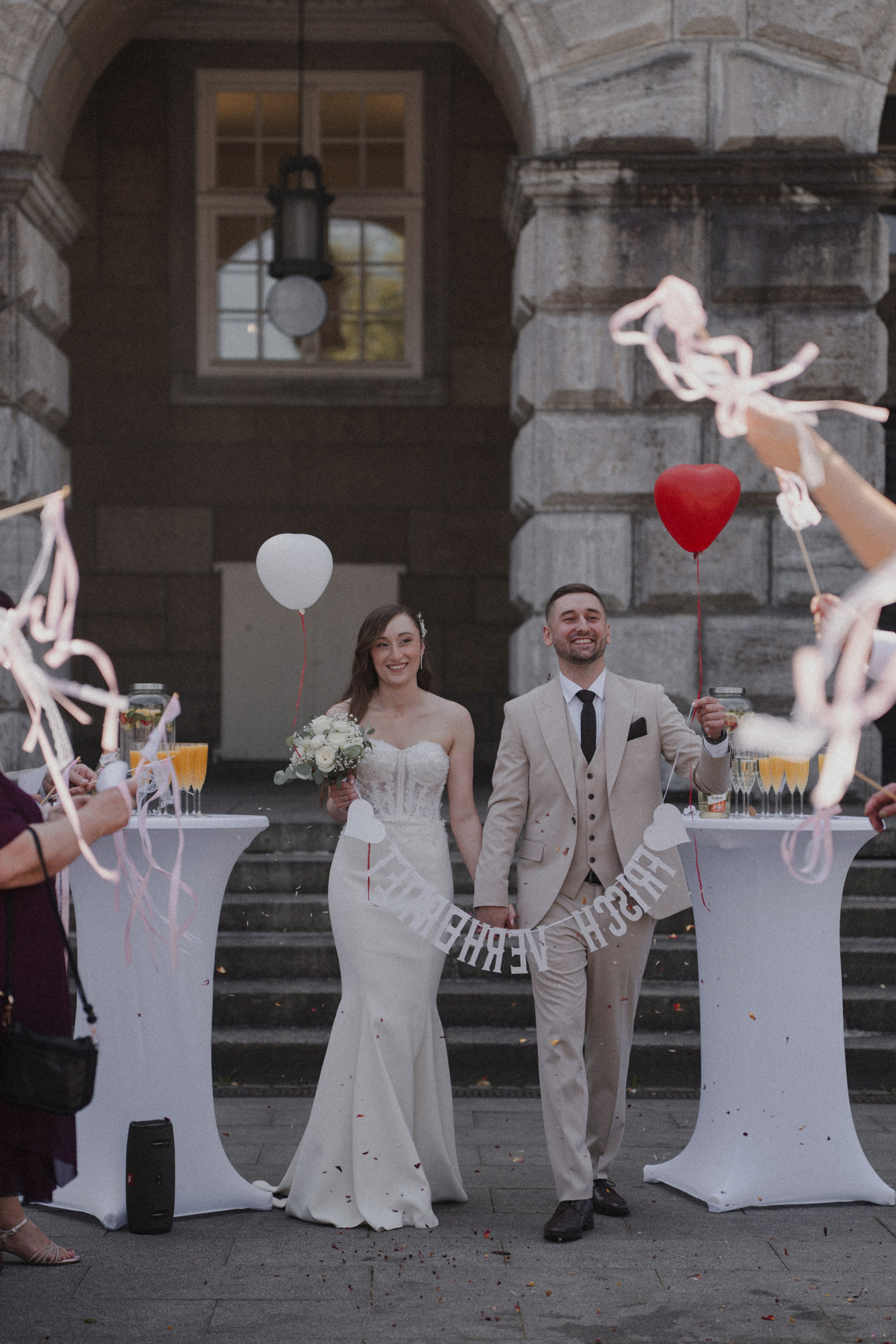 Anton & Jessica I Rathaus Mülheim an der Ruhr. Hochzeitsfotografin Bochum | Halyna Reiche Fotografie NRW