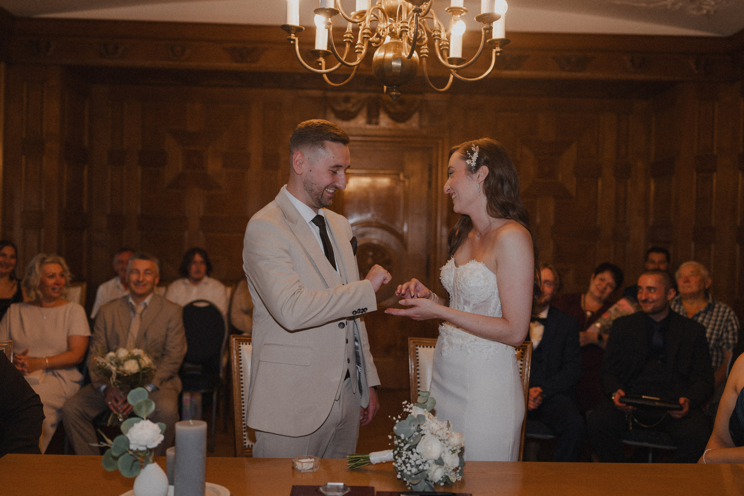 Anton & Jessica I Rathaus Mülheim an der Ruhr. Hochzeitsfotografin Bochum | Halyna Reiche Fotografie NRW