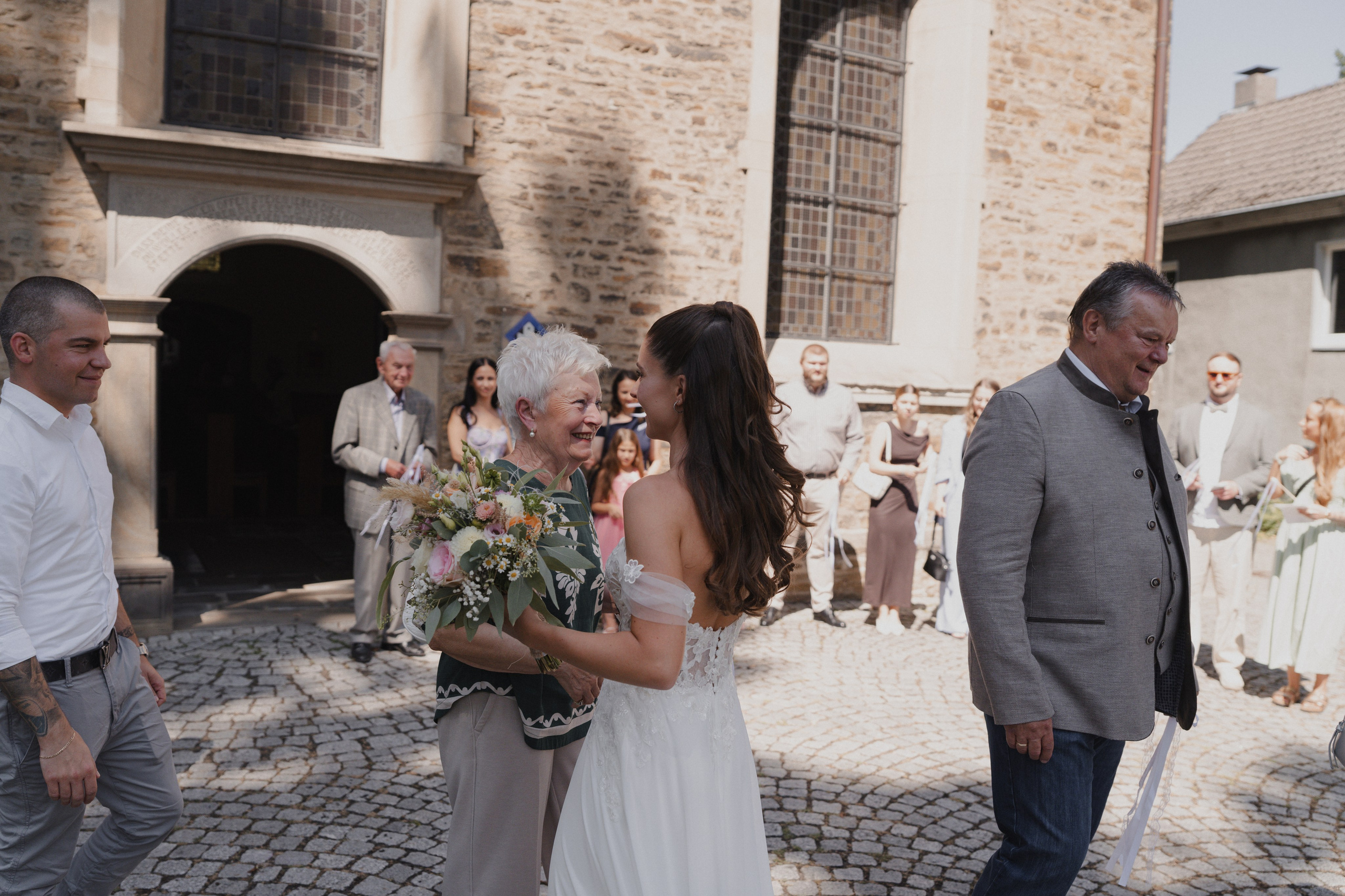 Eileen & Kevin I Herdecke. Hochzeitsfotografin Bochum | Halyna Reiche Fotografie NRW