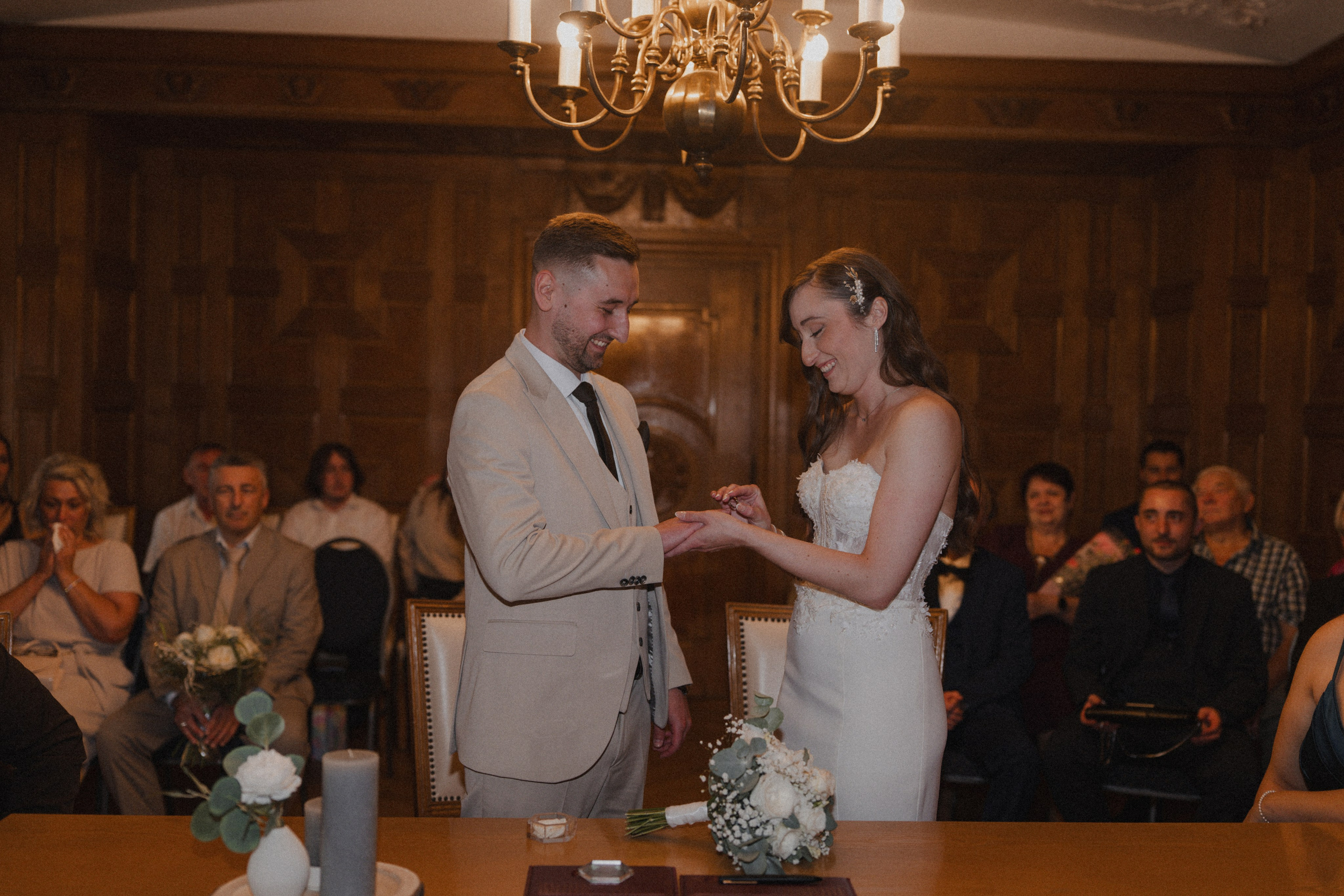 Anton & Jessica I Rathaus Mülheim an der Ruhr. Hochzeitsfotografin Bochum | Halyna Reiche Fotografie NRW