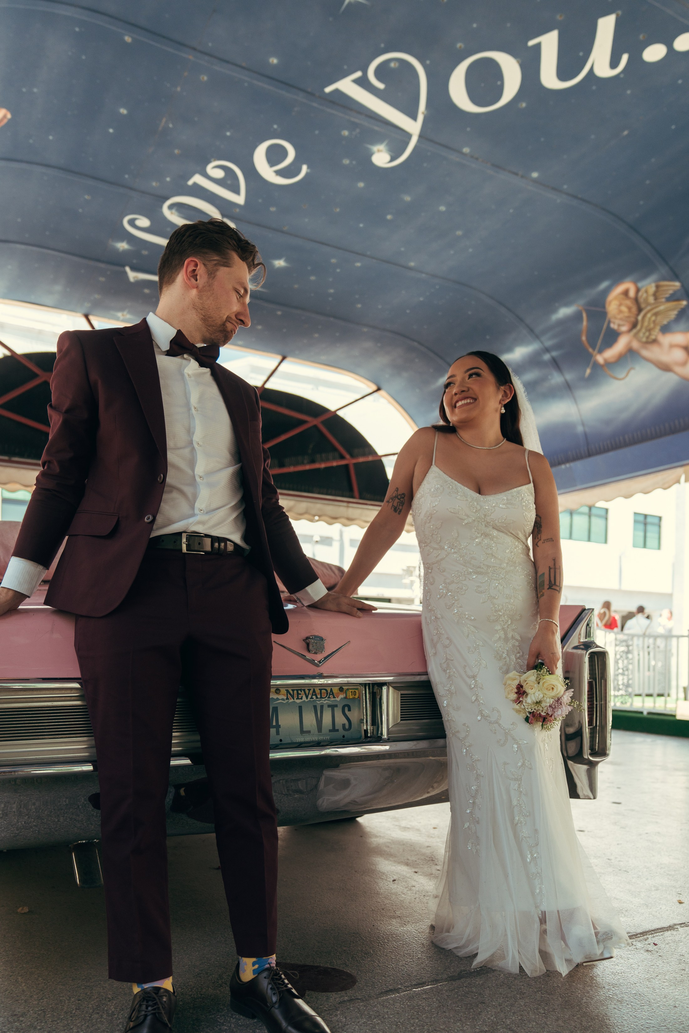 Justin&Sheyla. Wedding & elopement photographer Viktoriya Kravtsov. Las Vegas