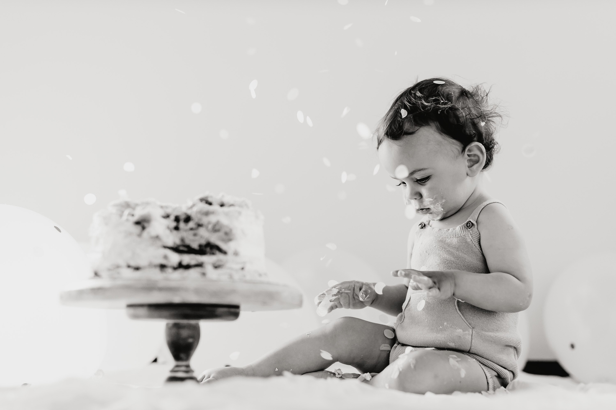 Cake Smash Session. Family and children photographer in Belgrade Milja Ciric