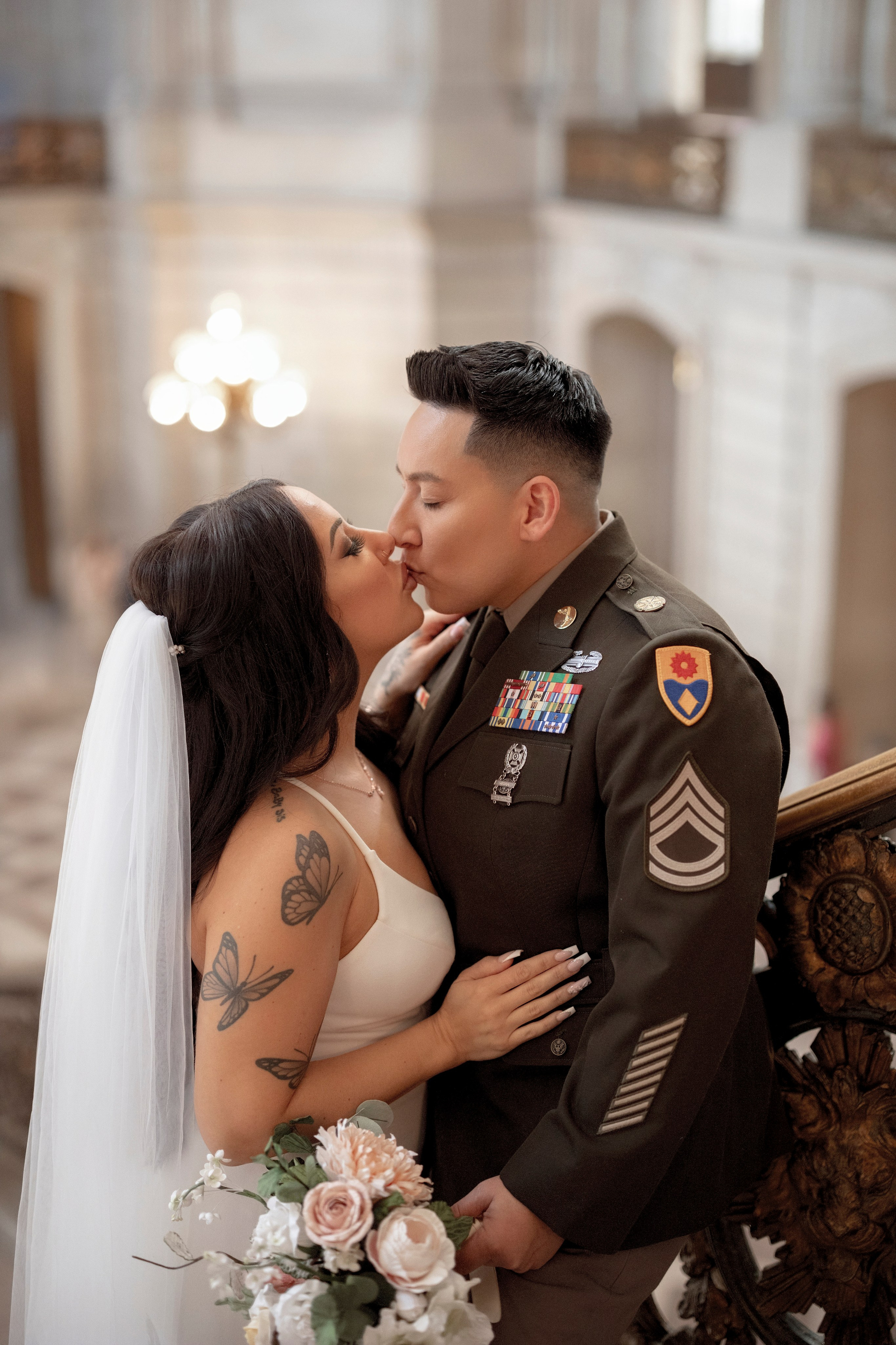 SF City Hall Wedding. Bay Area Photographer: family, maternity, love story, wedding