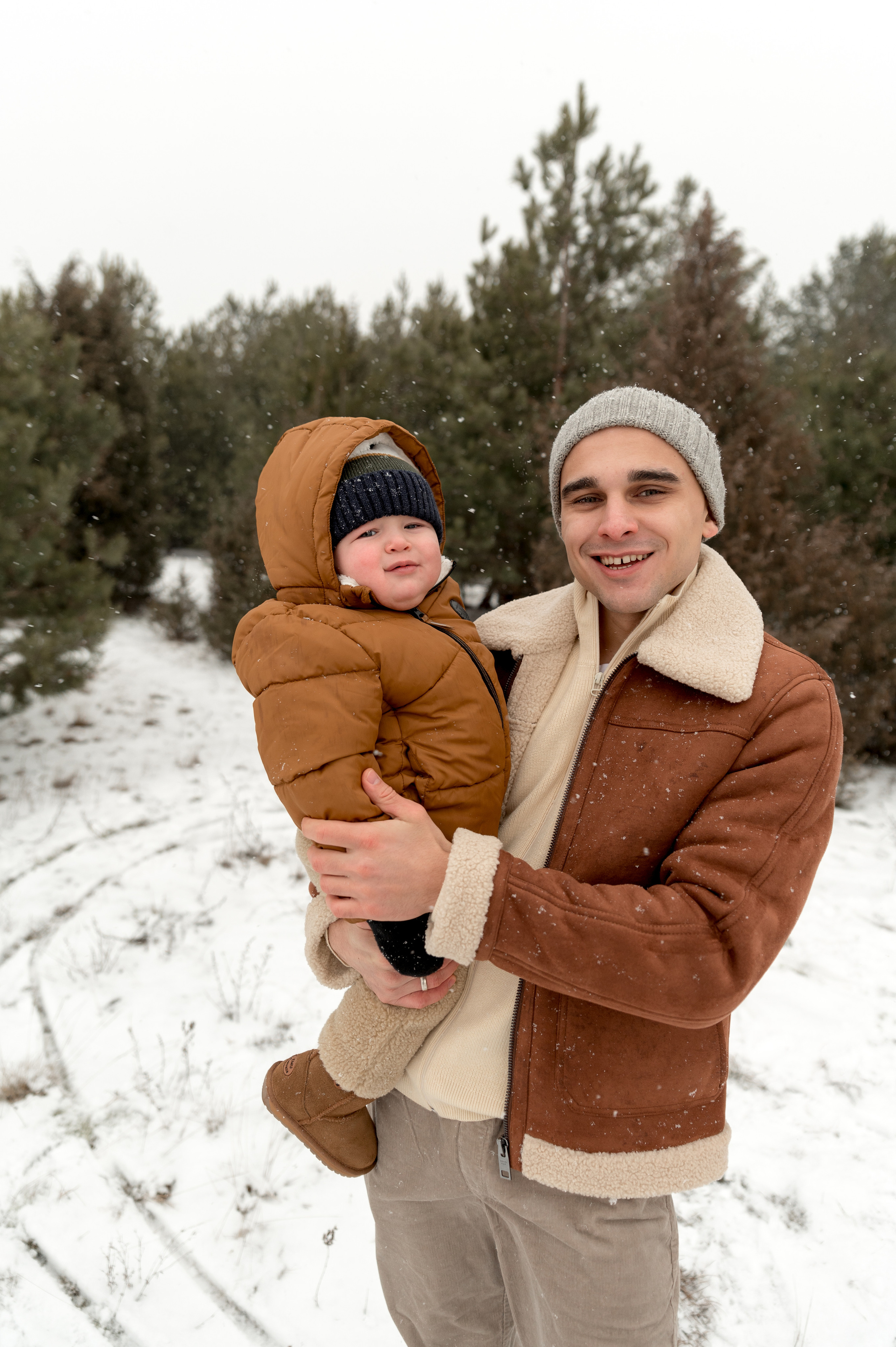 Ilya, Anastasia, Mariana, Leon, 2022. Wedding photographer in Wroclaw Warsaw Krakow Margarita Tuleiko