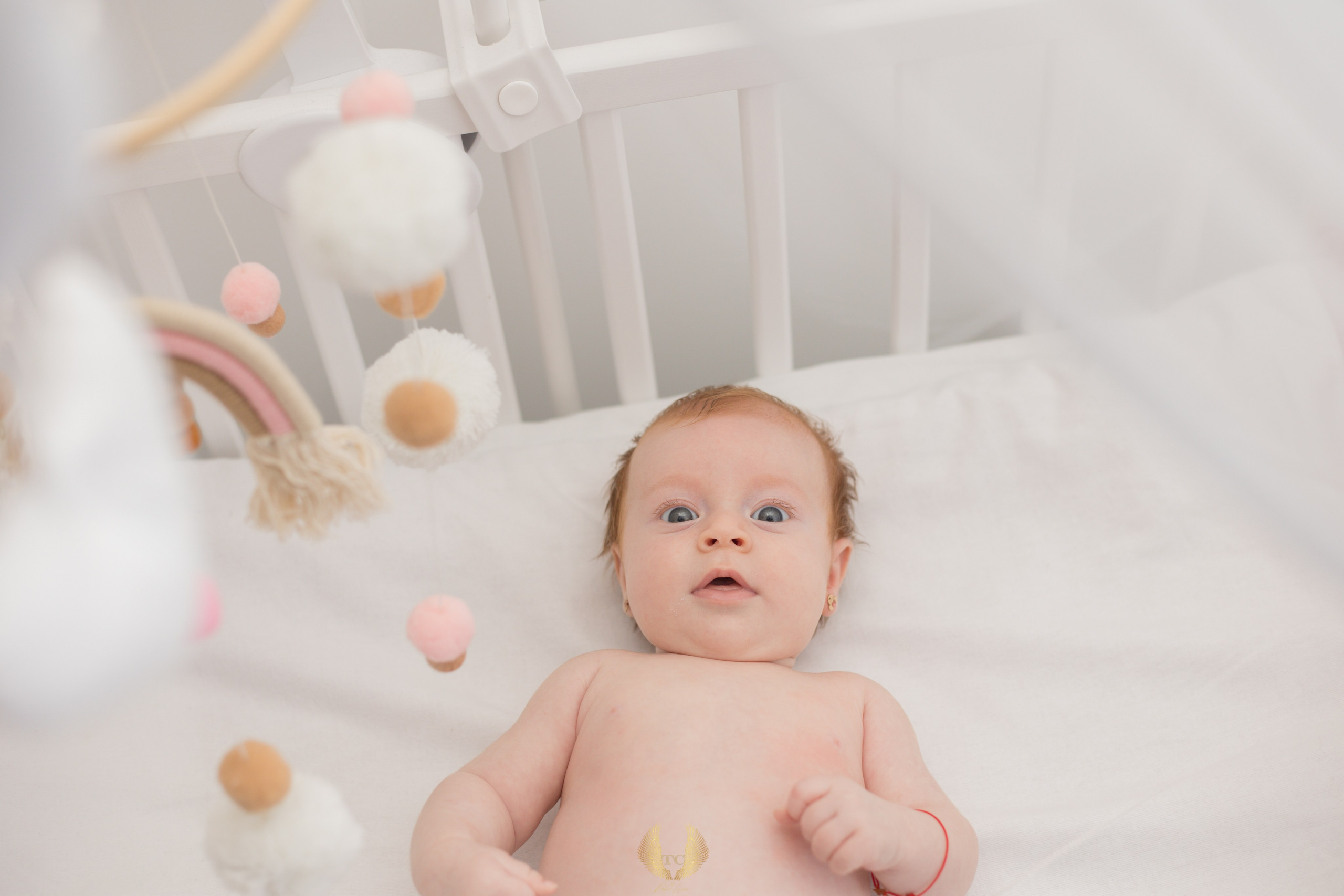 Eva Ioana. Fotograf si videograf — evenimente si studio