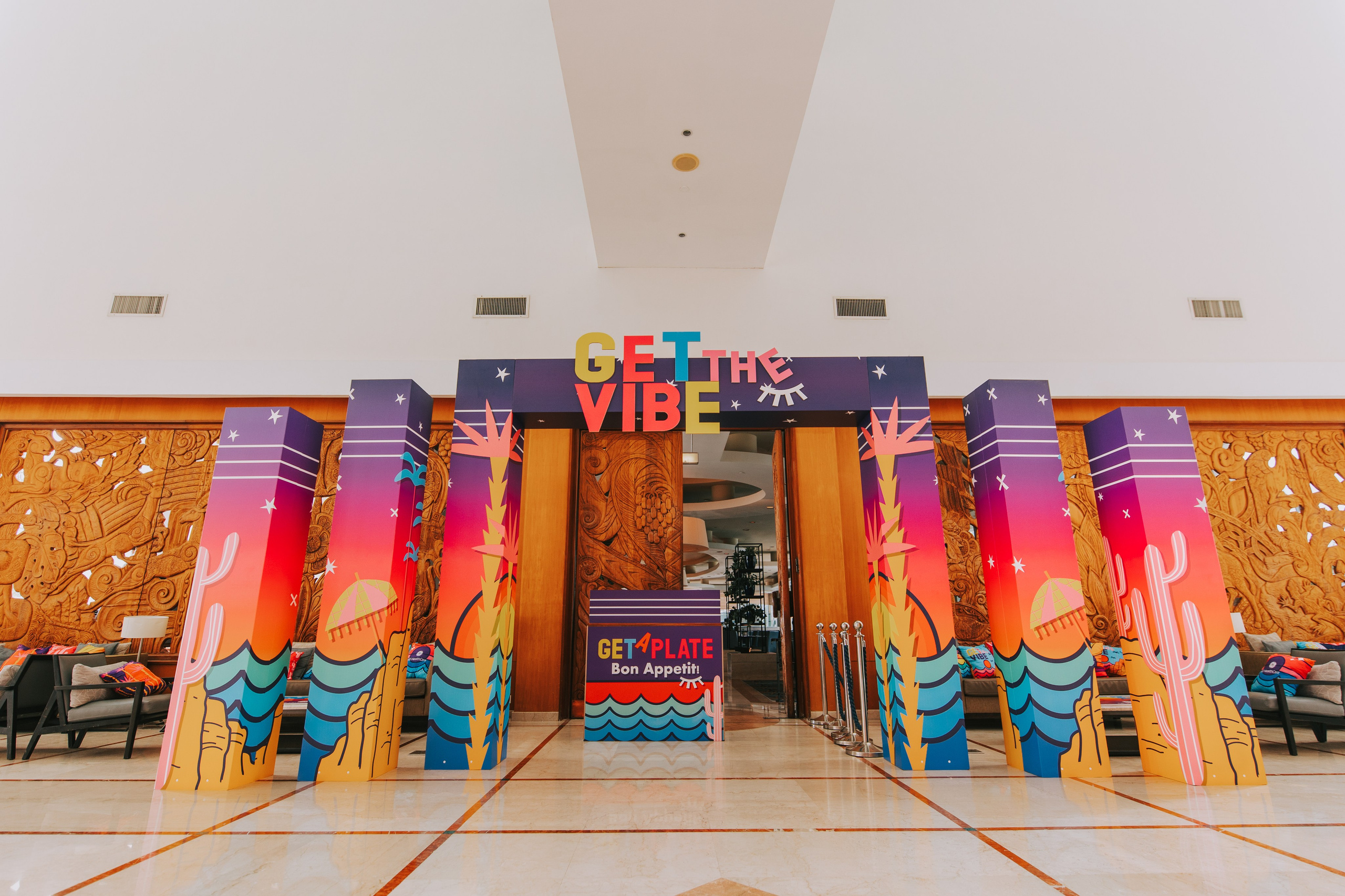 Electric General Dead Sea. AMIR BUCHNIK PHOTOGRAPHER